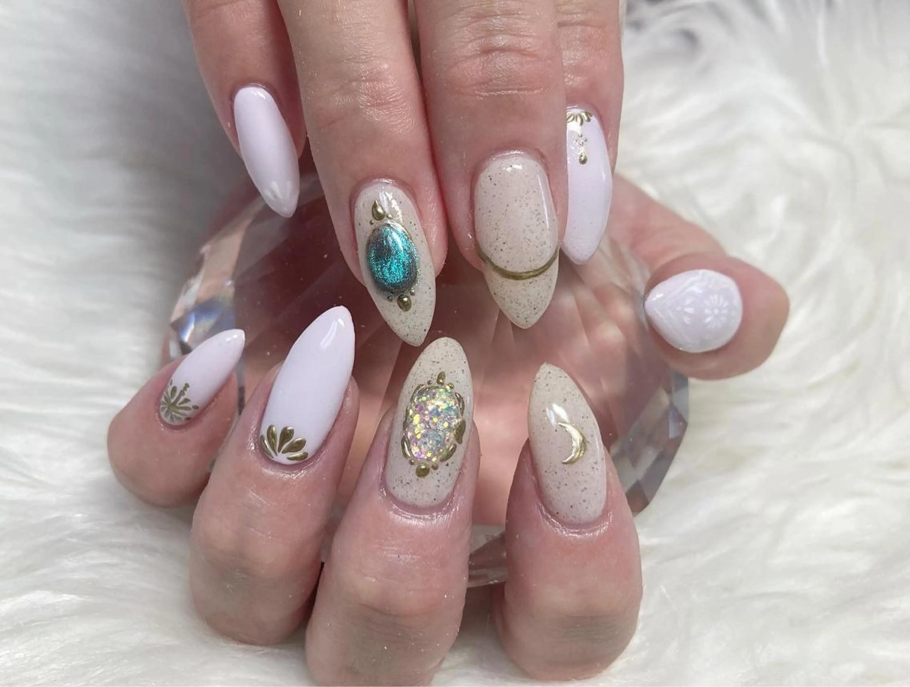 ミディアム ネイル nail yukkoのネイルデザイン