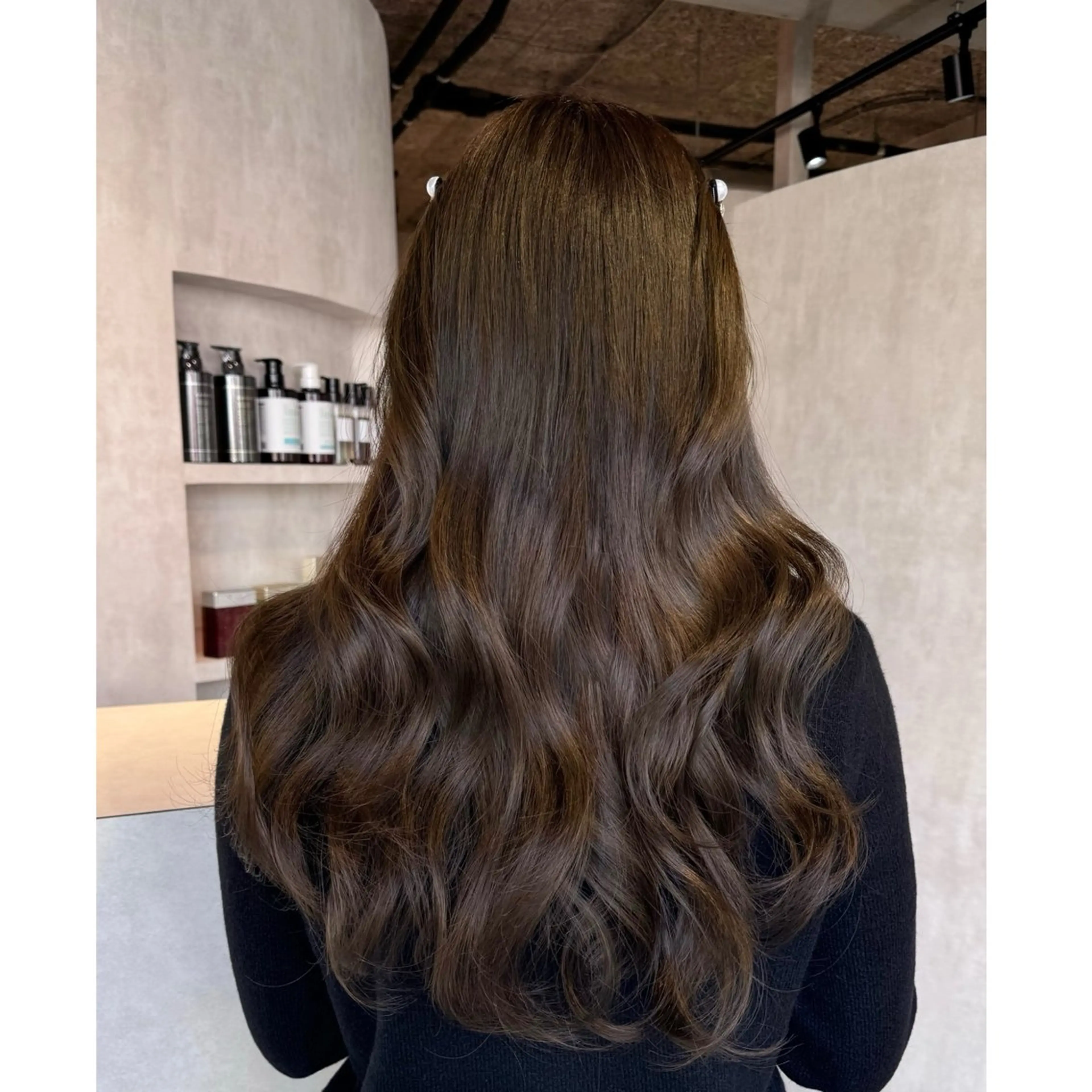 ロング カラー ブリーチ ヘアカラー LOTTA CUCCI所属・miyu /トレンド カラー×艶髪のヘアスタイル