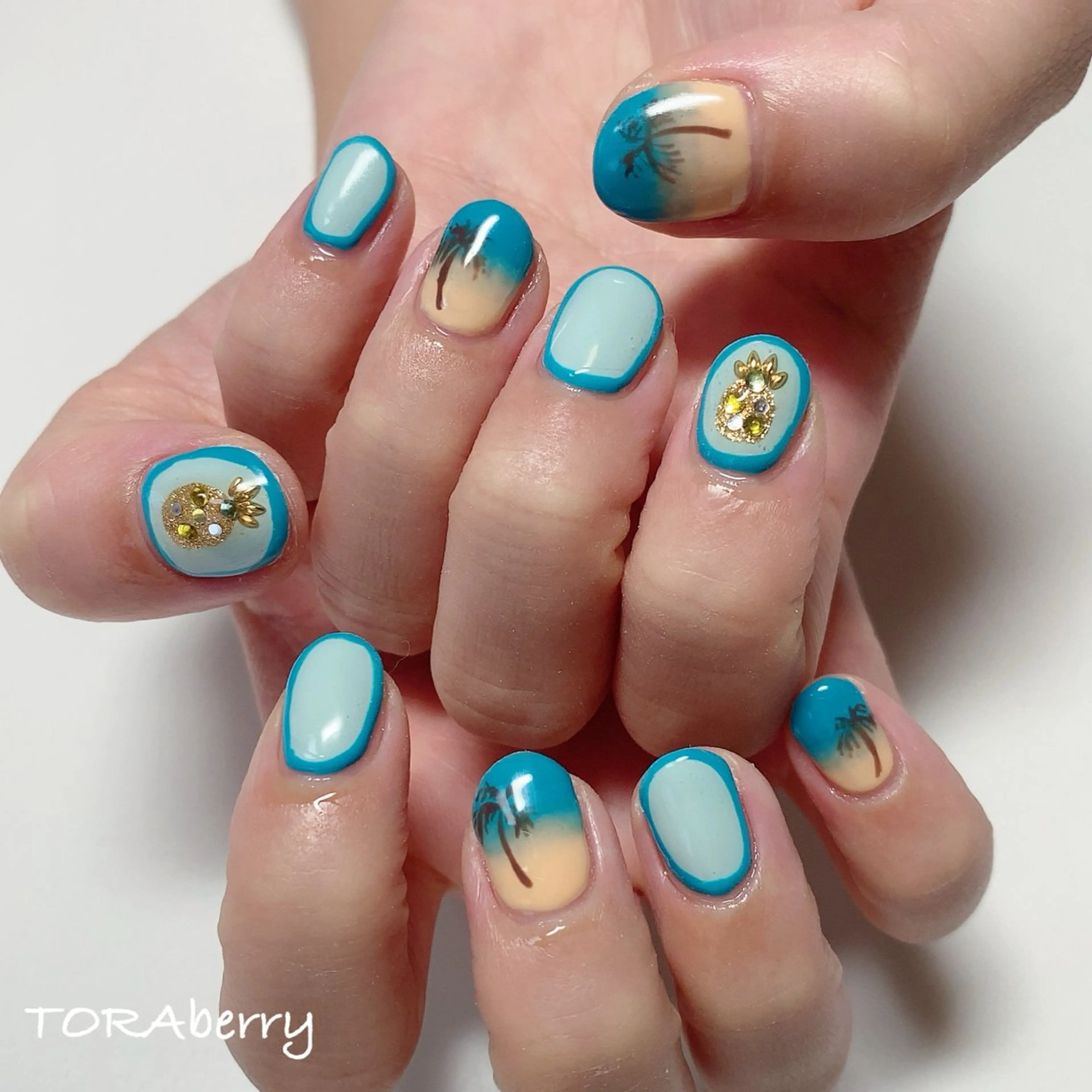 ネイル ハンドネイル ネイリスト なつみのネイルデザイン