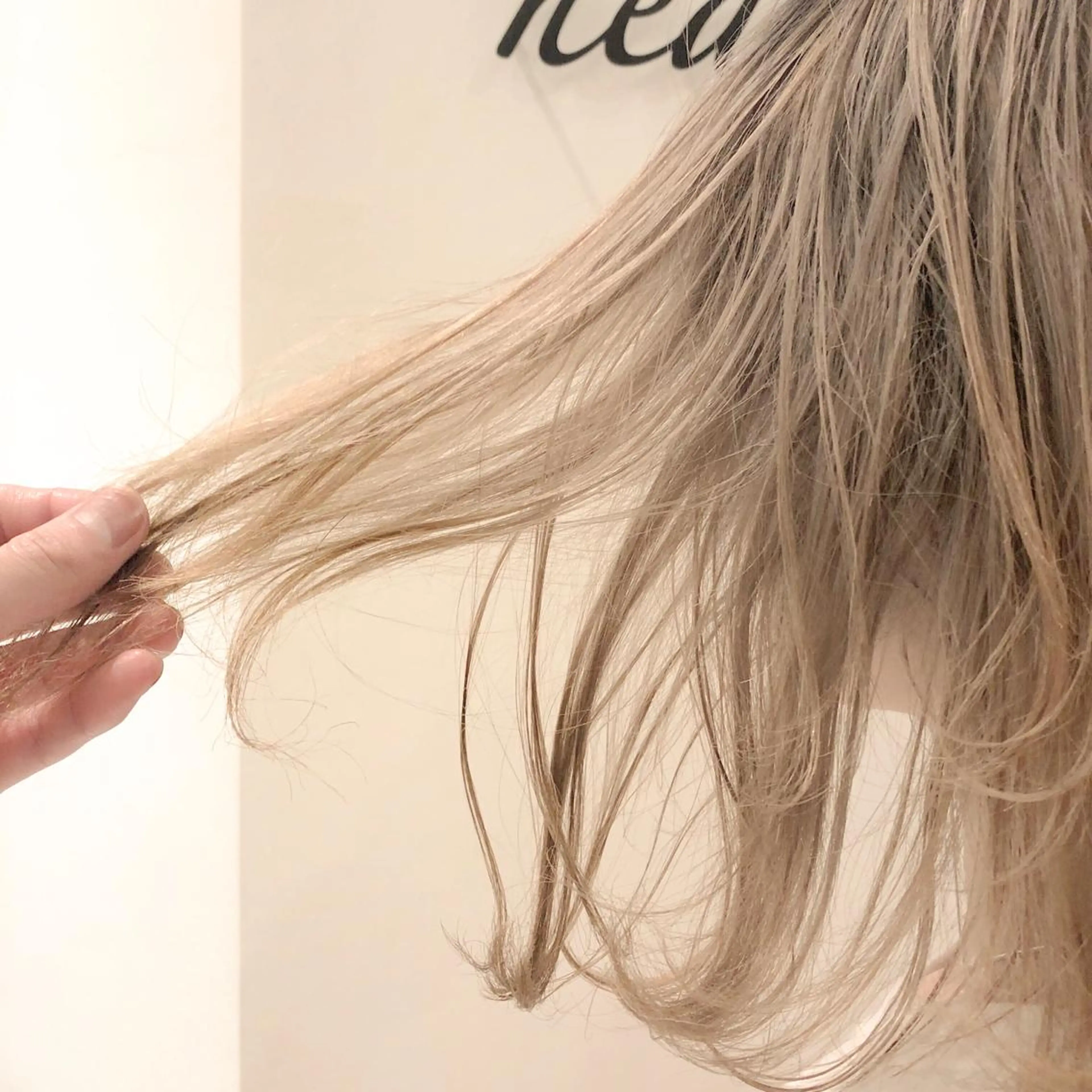 ショート カラー INTRO.by Fi-Ne所属・韓国ヘア 店長NEGIのヘアスタイル