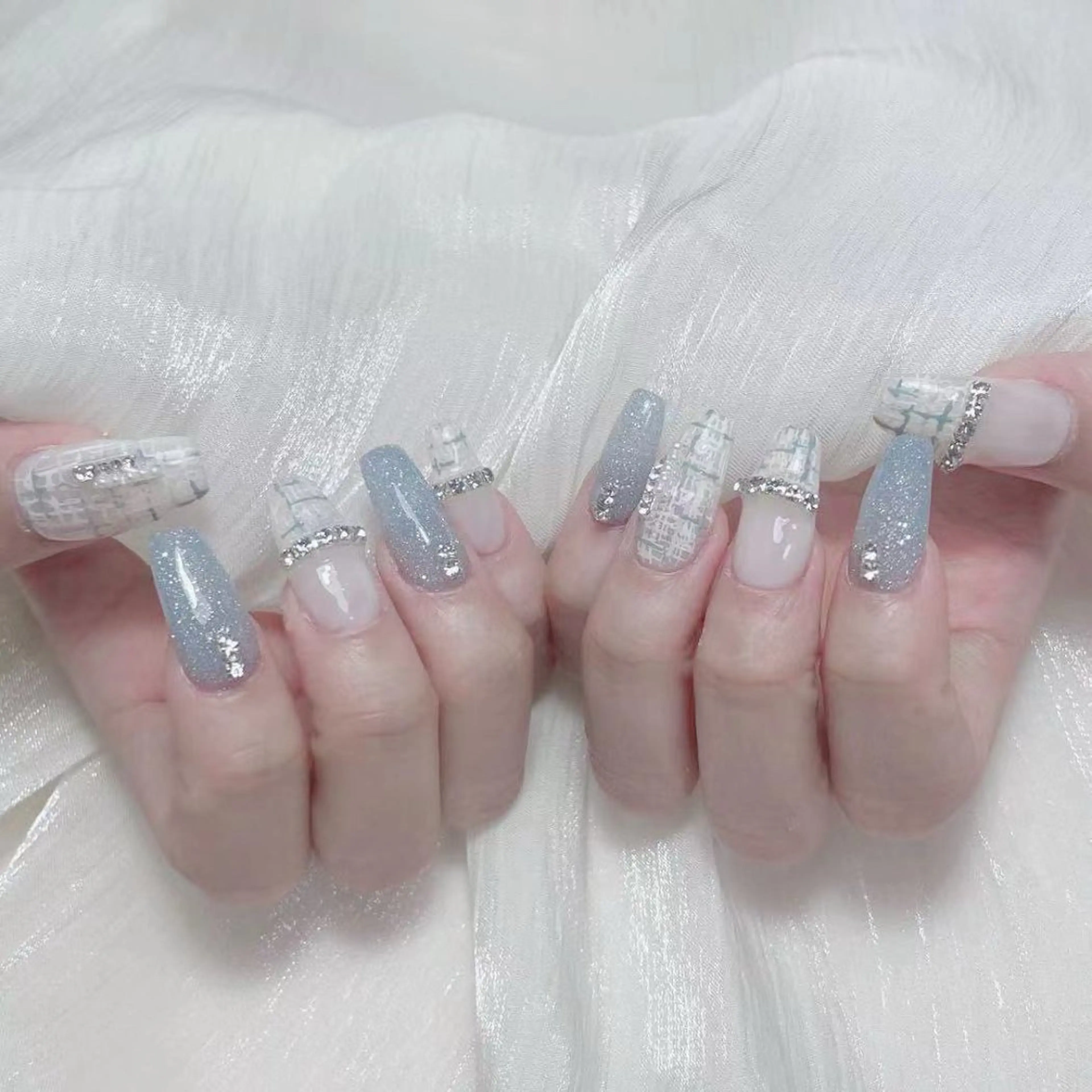ネイル ハンドネイル DIAMOND 💅のネイルデザイン