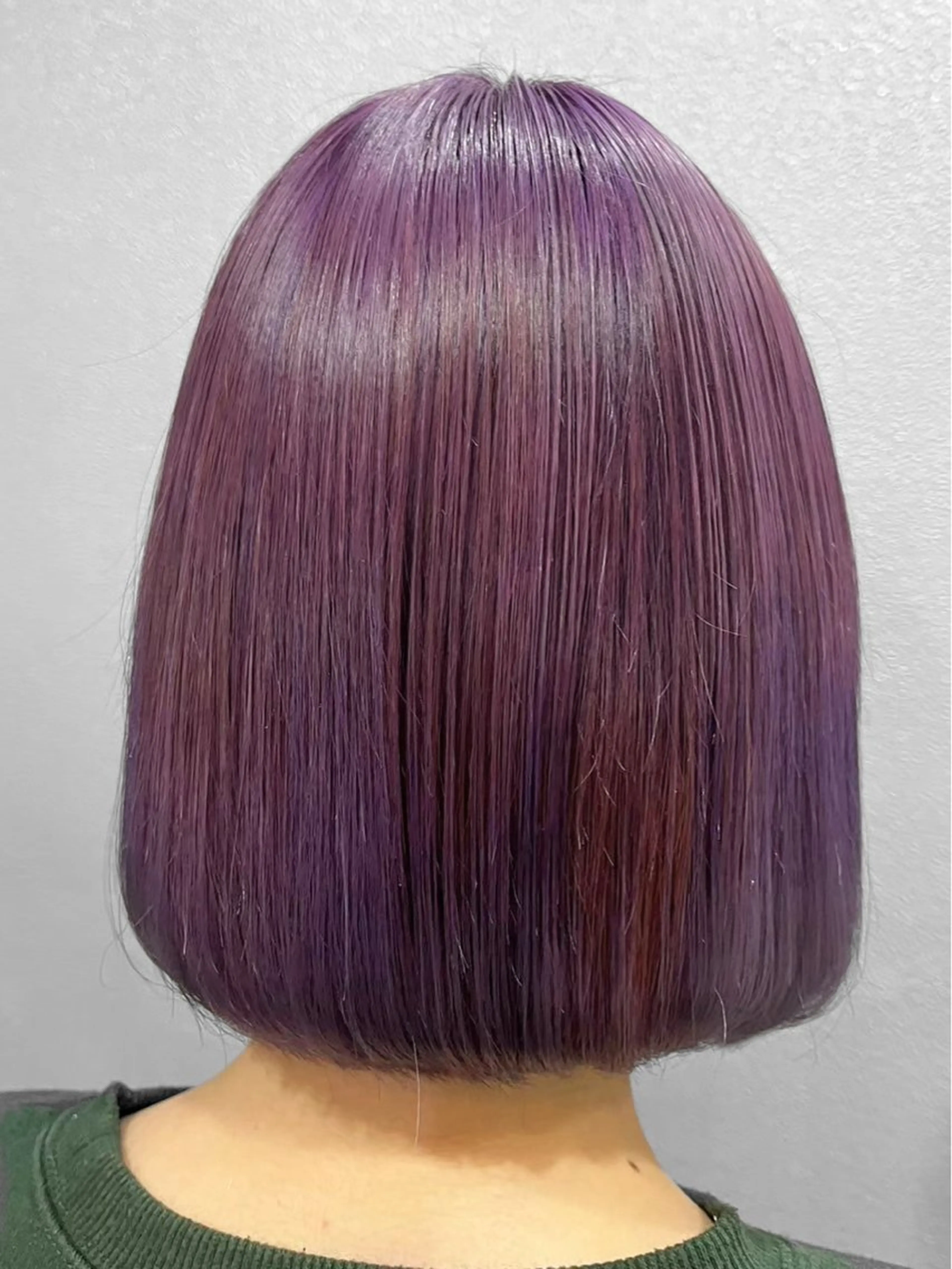 ミディアム カラー パープルカラー ボブ ヘアカラー ハイトーン/韓国風/ 艶髪/吉祥寺のヘアスタイル
