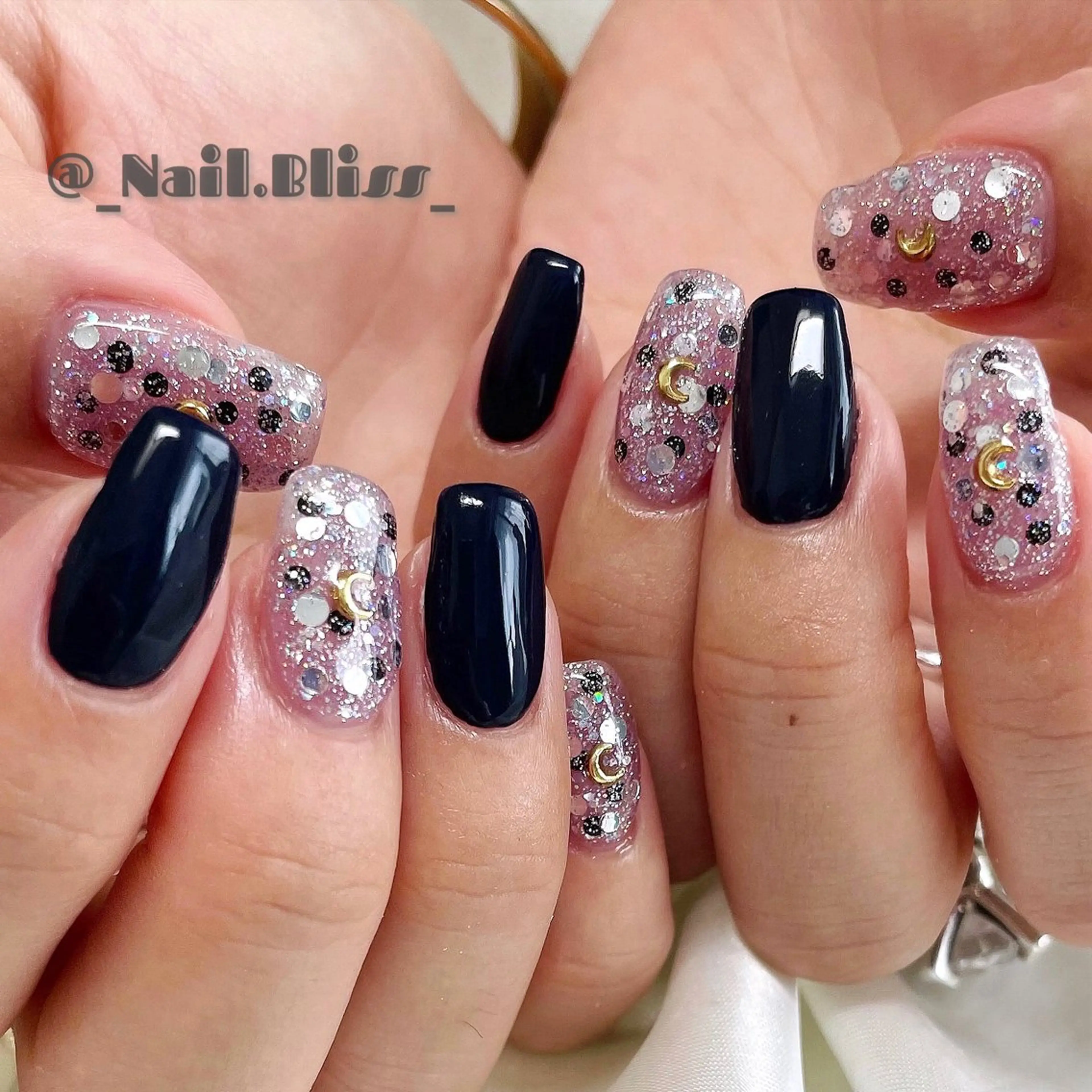 ネイル ラメ(グリッター) シンプルネイル ハンドネイル NAIL BLISSのネイルデザイン