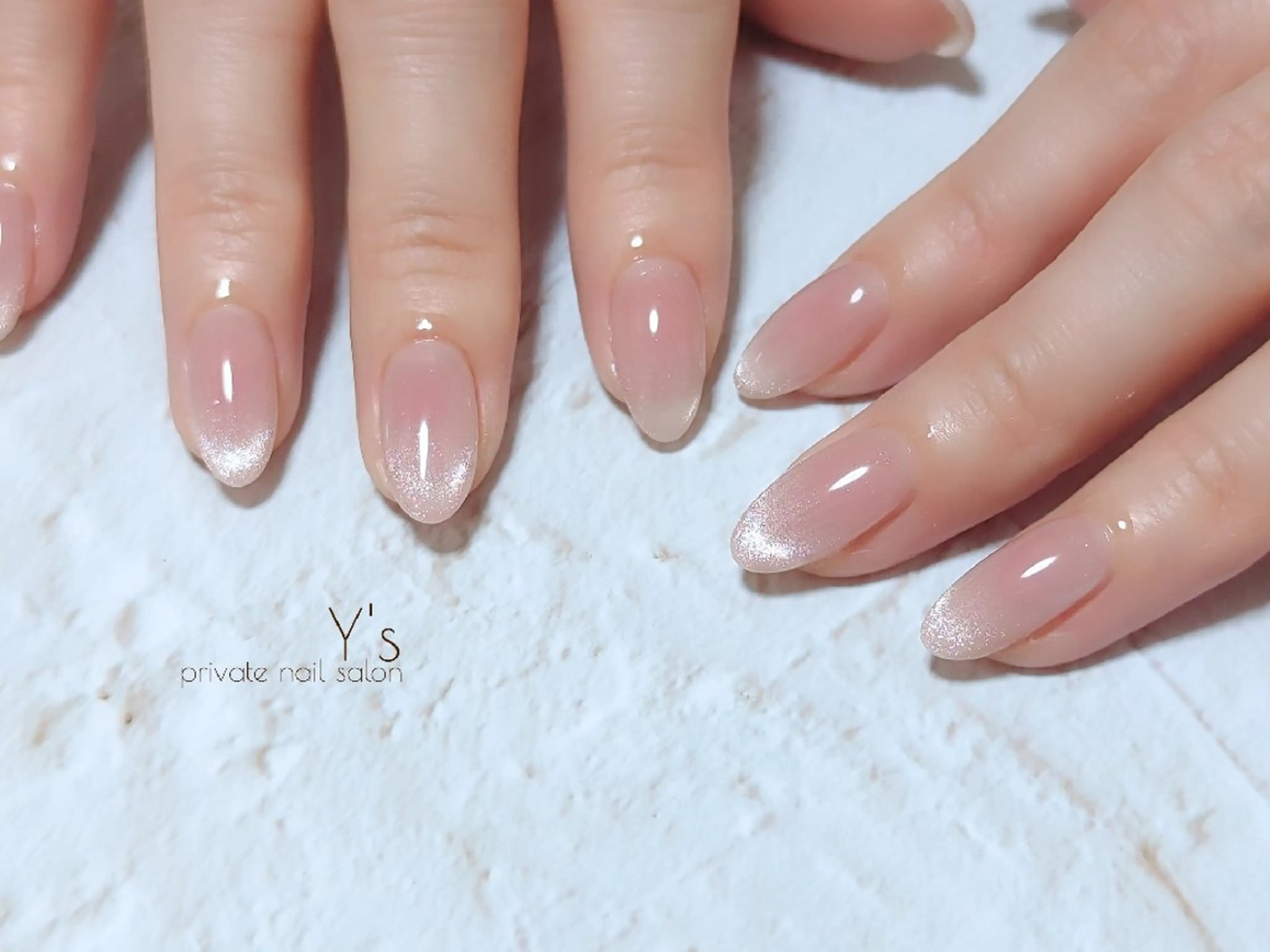 ネイル YUMI NAGAI  のネイルデザイン