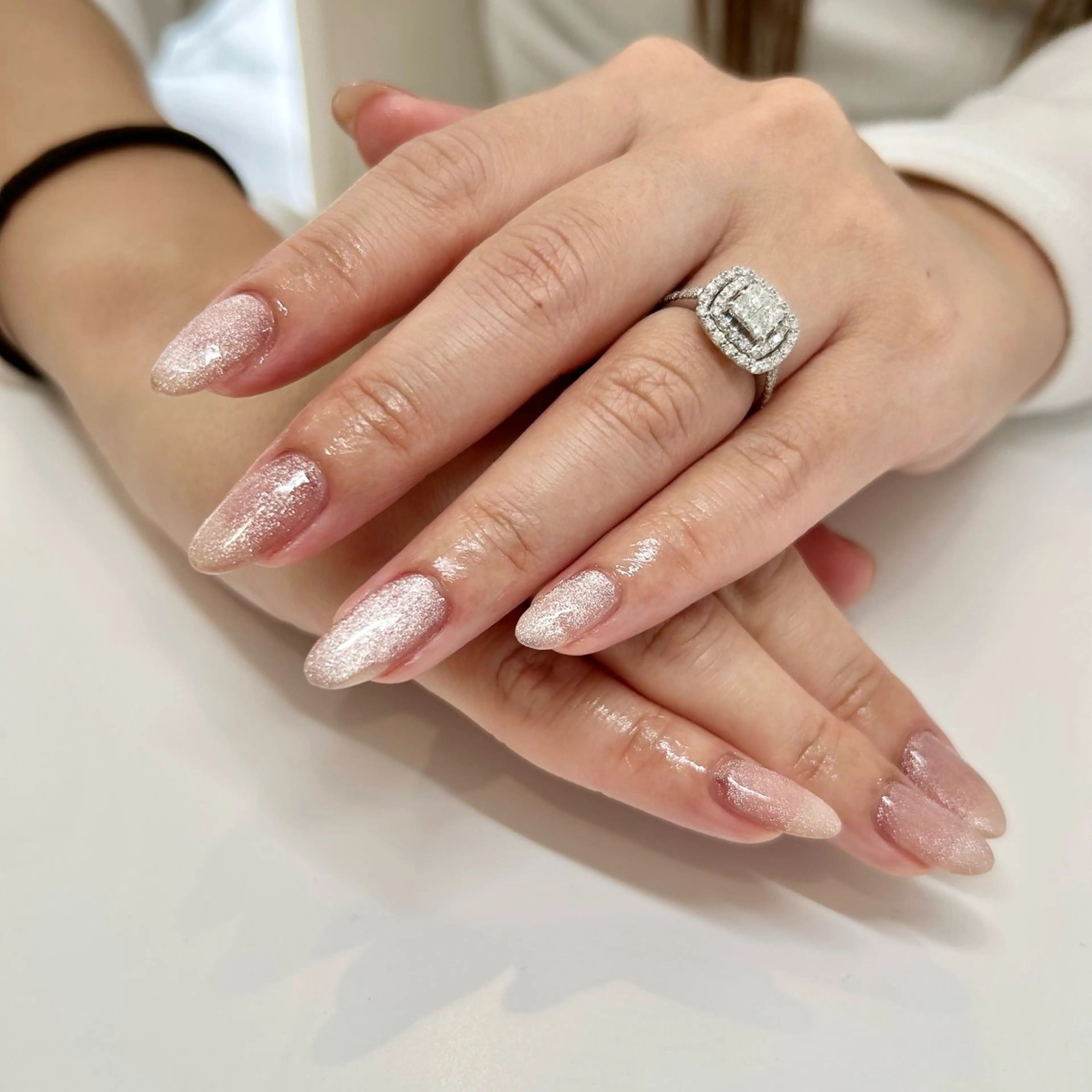 ネイル マグネットネイル ピンク ハンドネイル Uzuki ／ROCCOnailのネイルデザイン