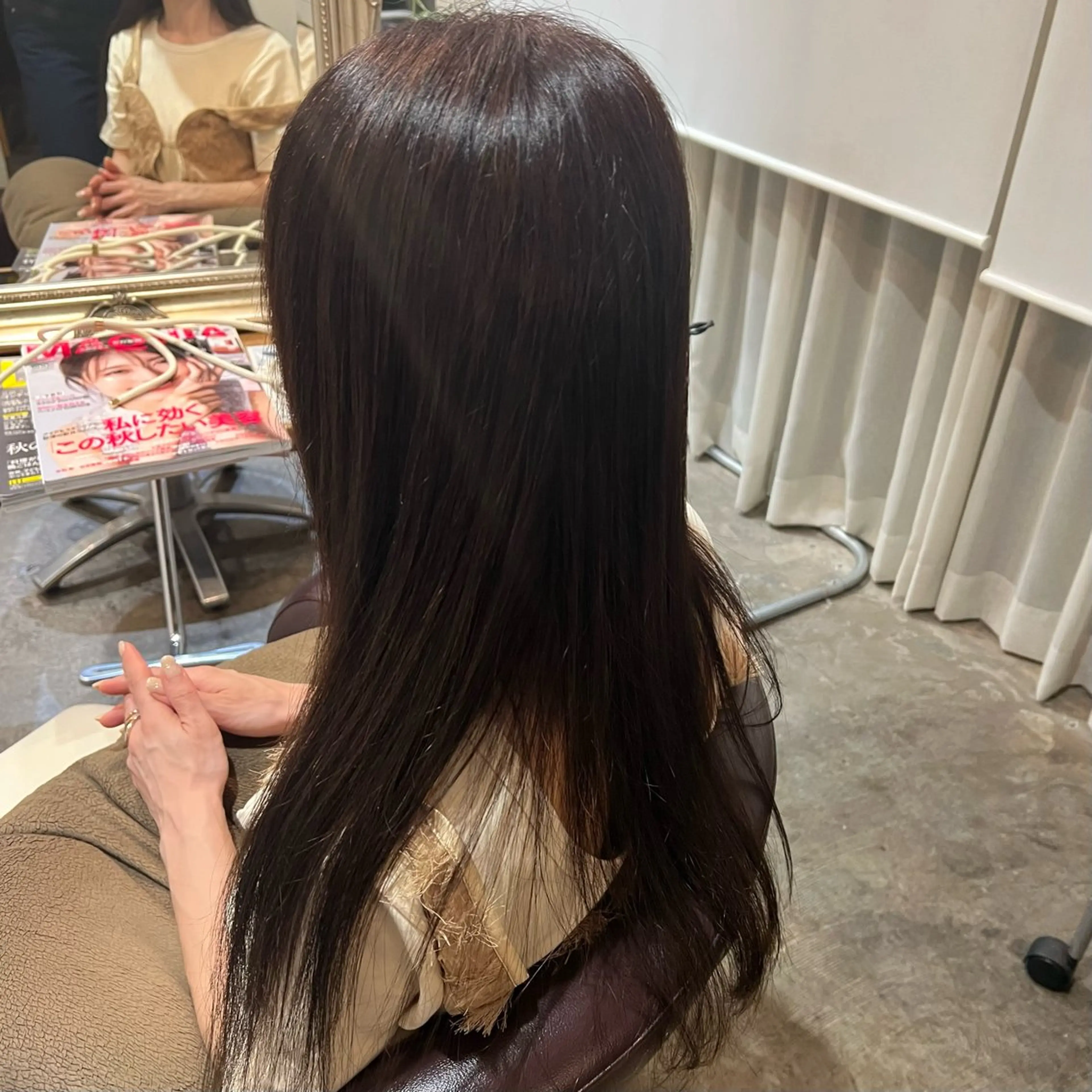 ロング カラー ヘアカラー Dia ‎ アキヨシ ミユのヘアスタイル