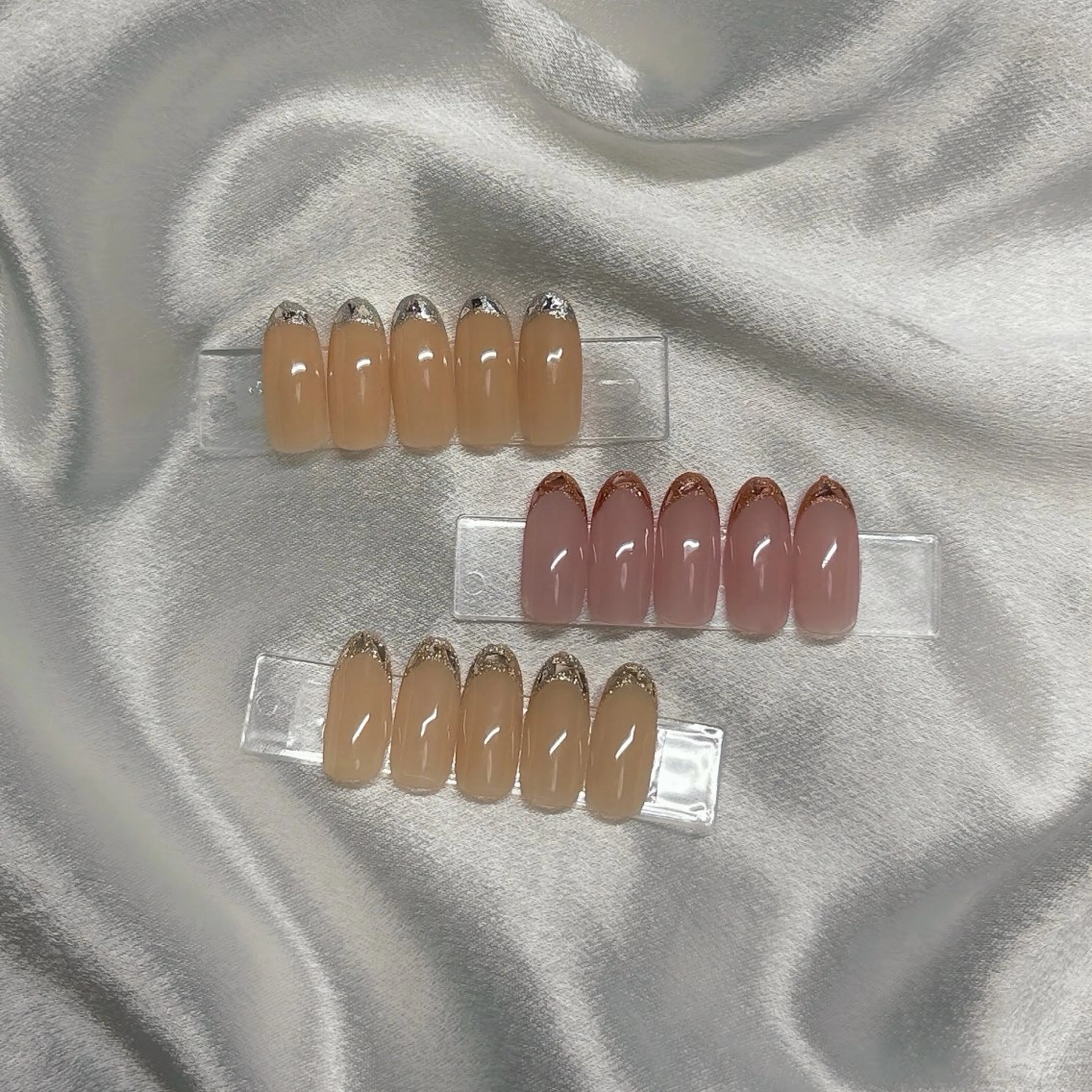 ネイル フレンチネイル ガラスフレンチ ゴールド ピンク シルバー ハンドネイル salon JUNOのネイルデザイン