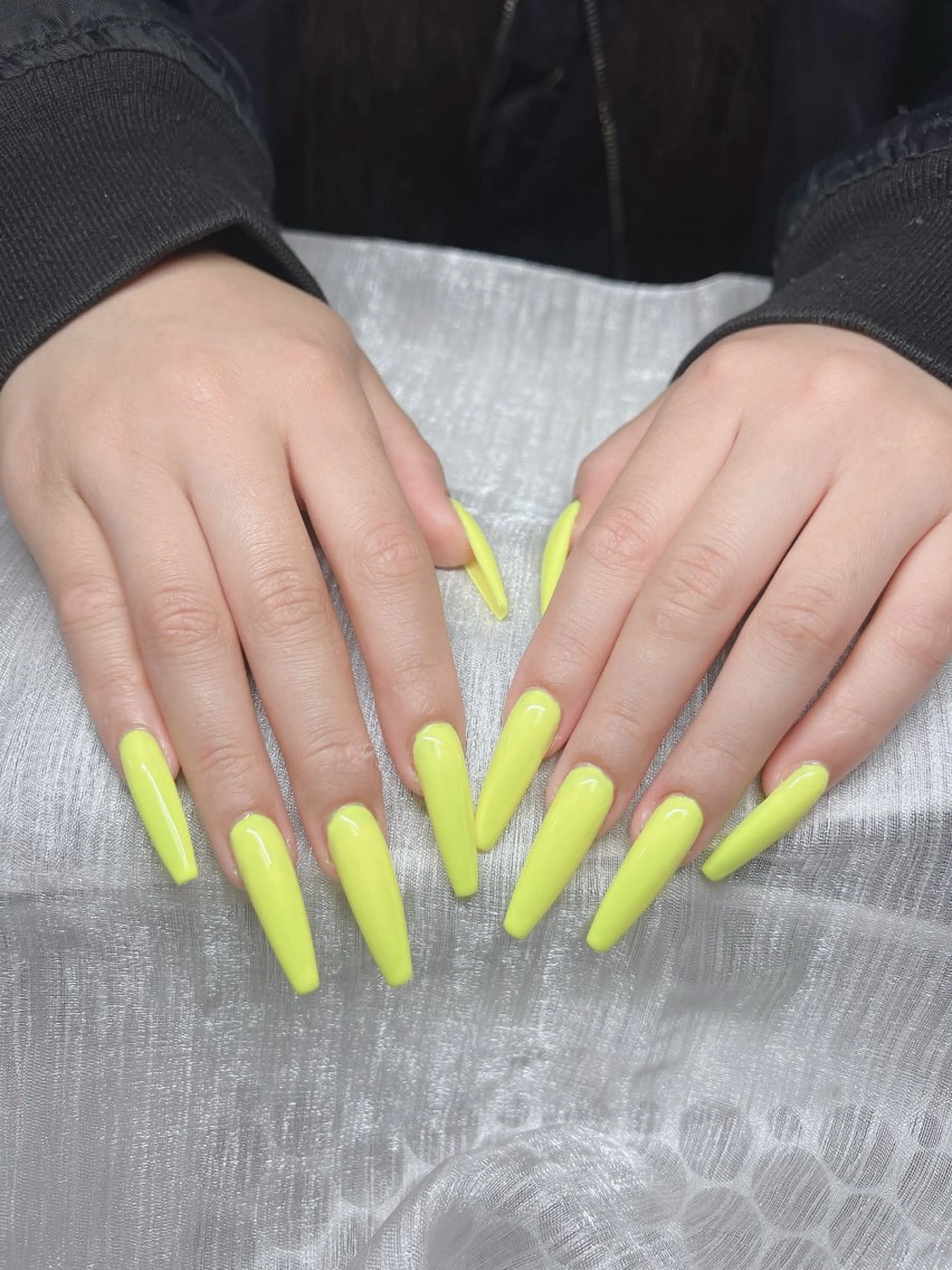 ネイル 長さ出し グラデーション 卒業式 キラキラネイル マグネットネイル ハンドネイル Lee Nails チップ長さだし専門店のネイルデザイン