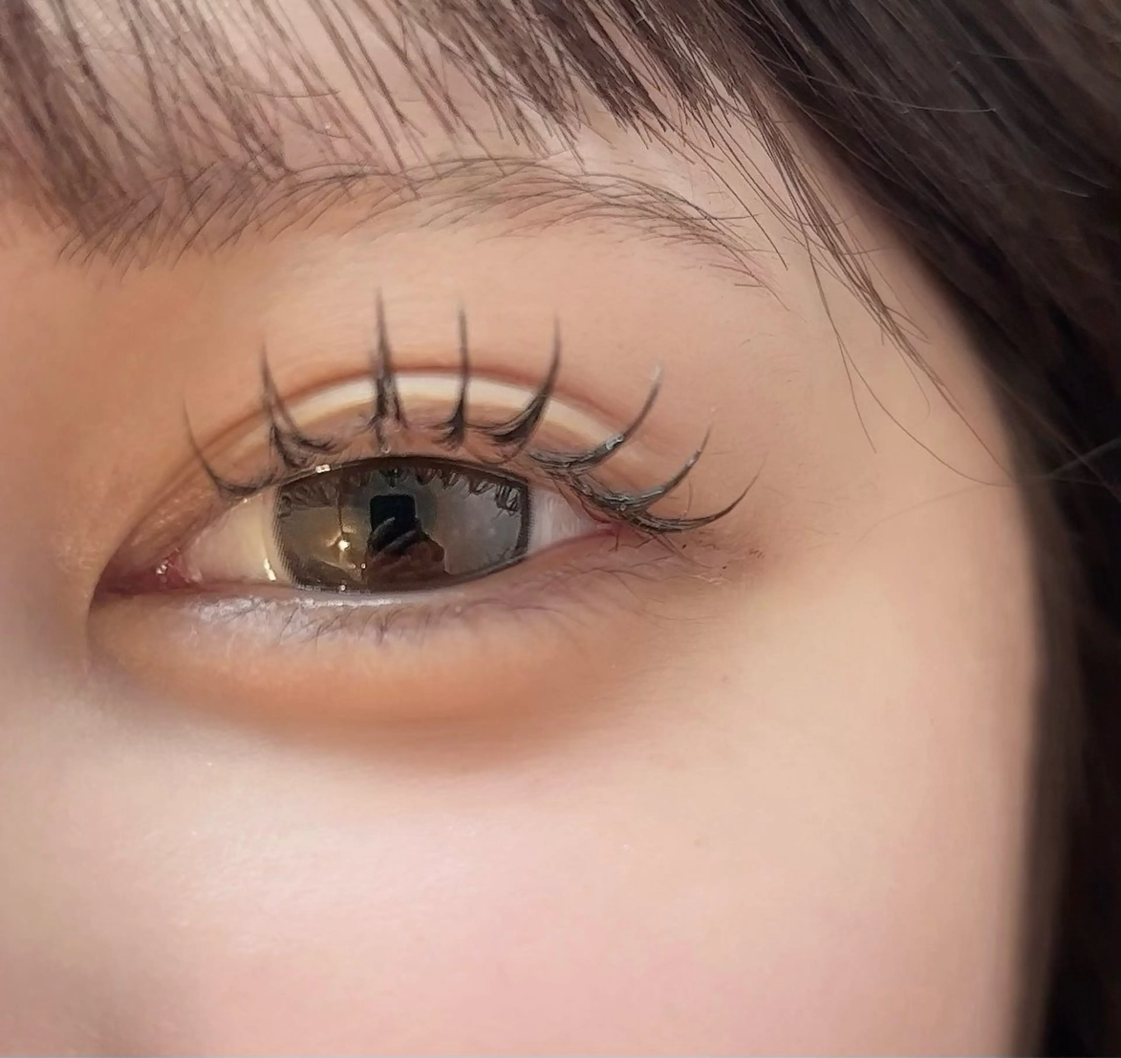 ナチュラル派にフラットラッシュ80本　アイシャンプー無料　コーティング剤　オフ無料　オフあり＋20分の写真