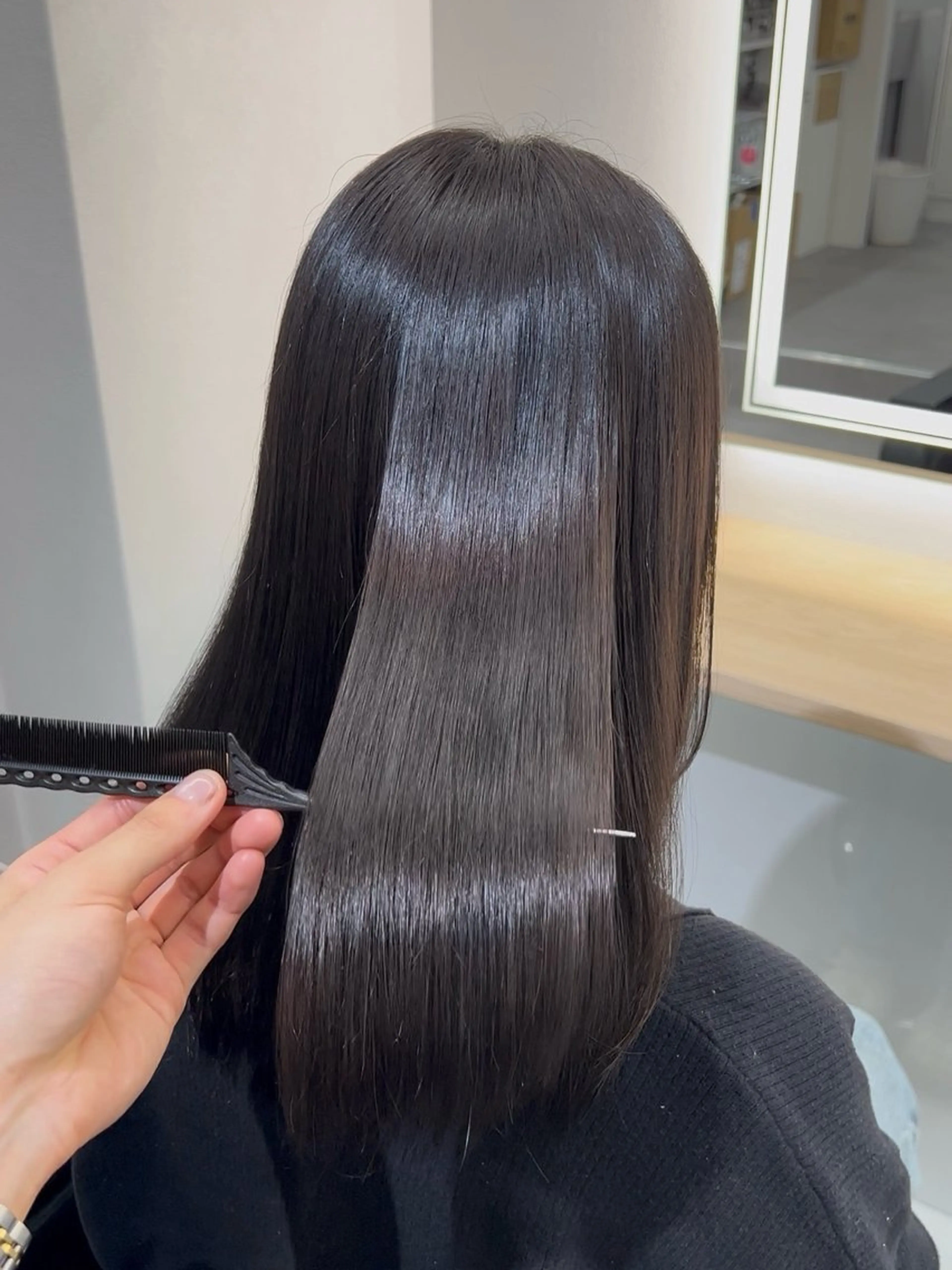 カット＋髪質改善ストレート(縮毛矯正) 【京都/三条/レイヤー/髪質改善】の写真