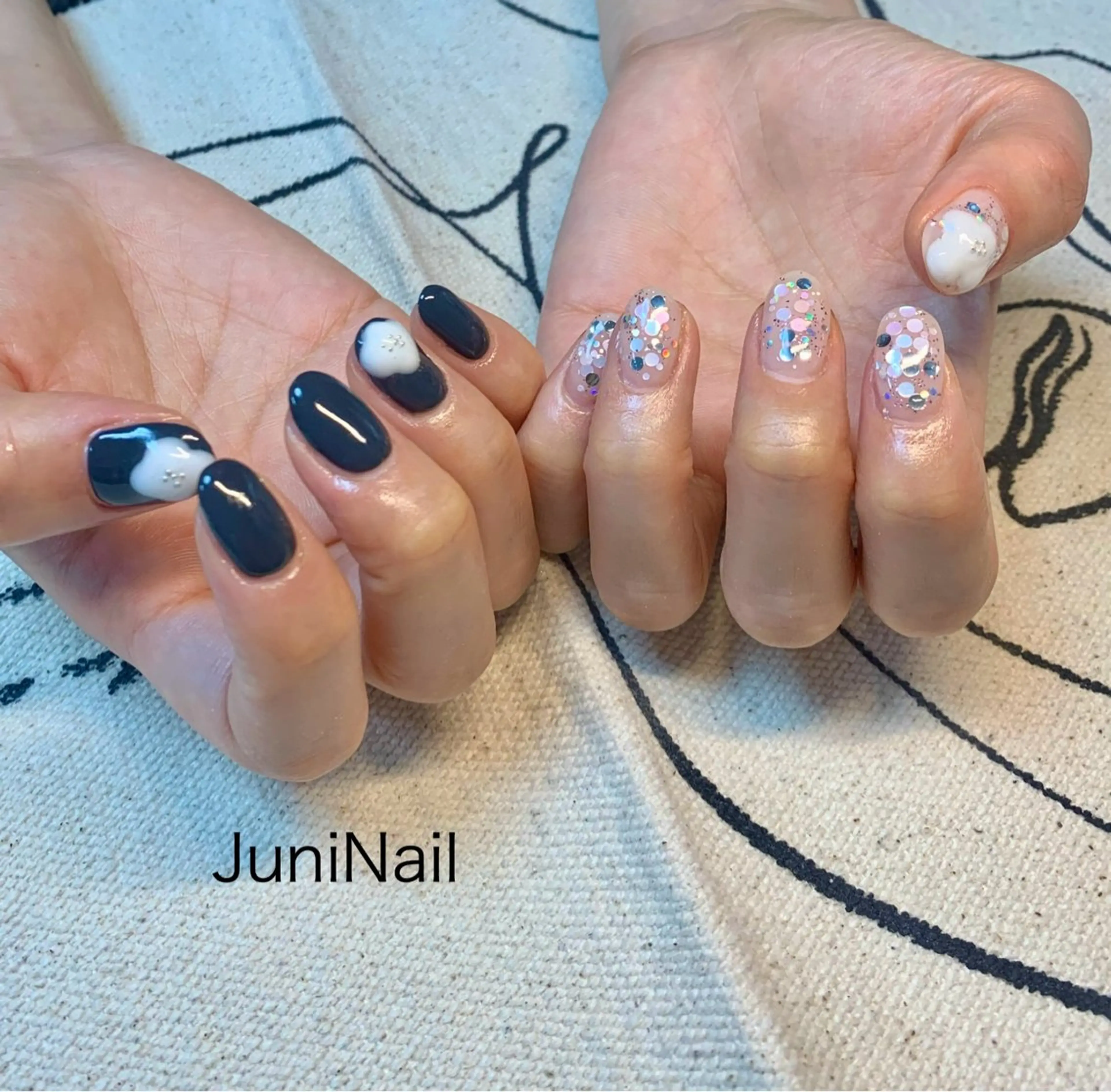 ネイル オーロラネイル クリアネイル 成人式 フラッシュネイル 氷ネイル・うるうるネイル ハンドネイル JuniNail 주니네일🇰🇷suのネイルデザイン