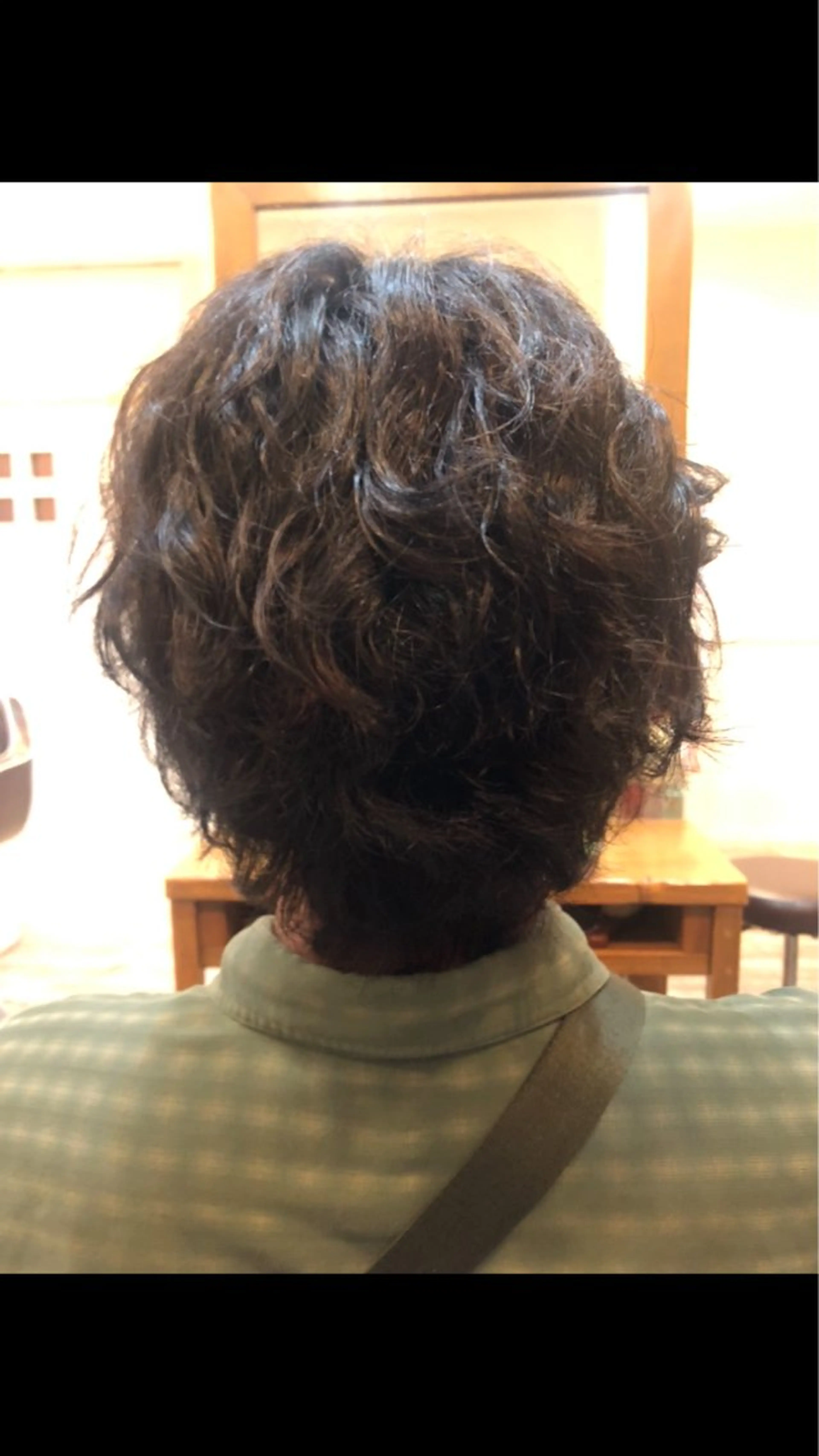 パーマ メンズ メンズパーマ ニュアンスパーマ 白鳥 和明のヘアスタイル