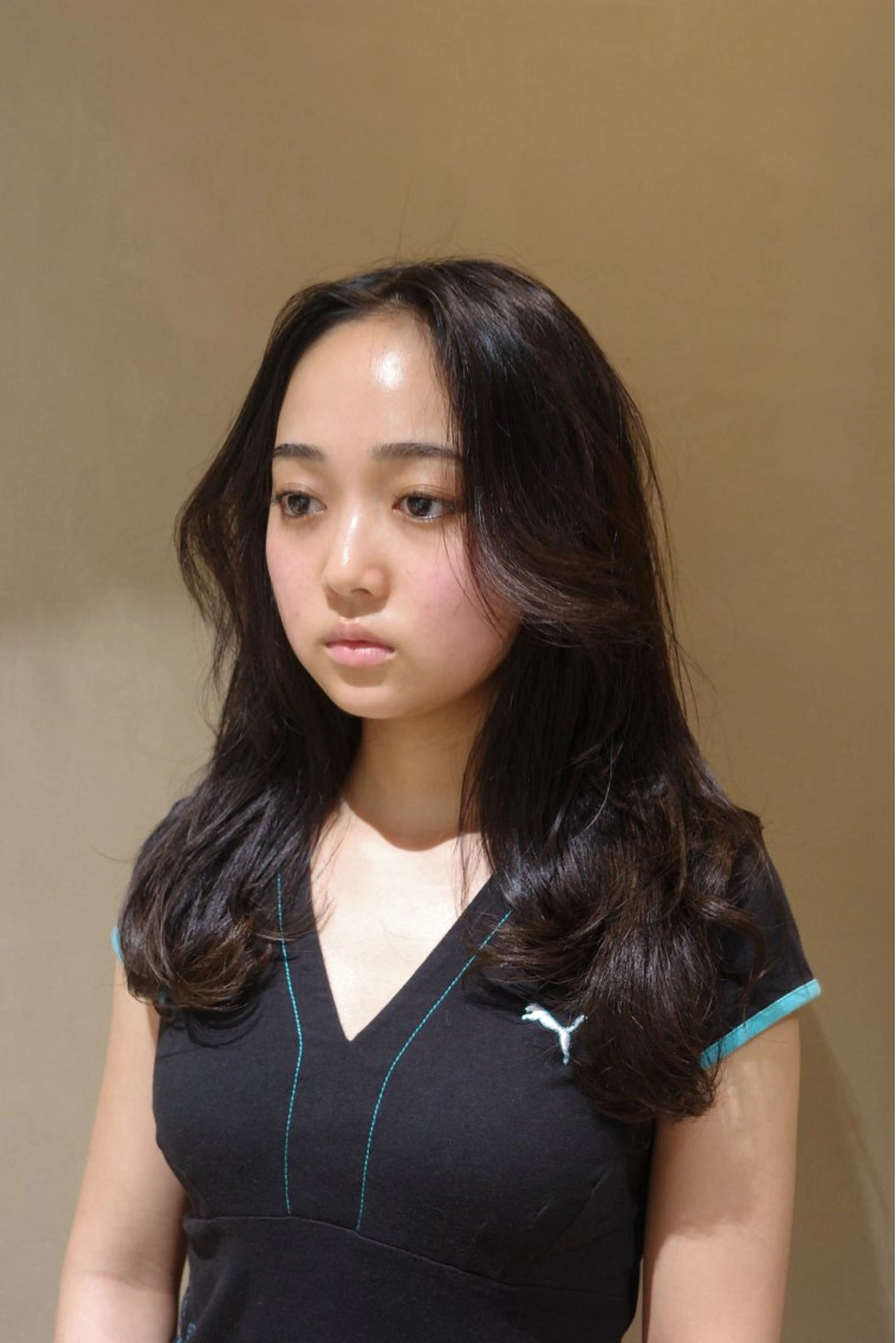 ミディアム 内田 海香のヘアスタイル