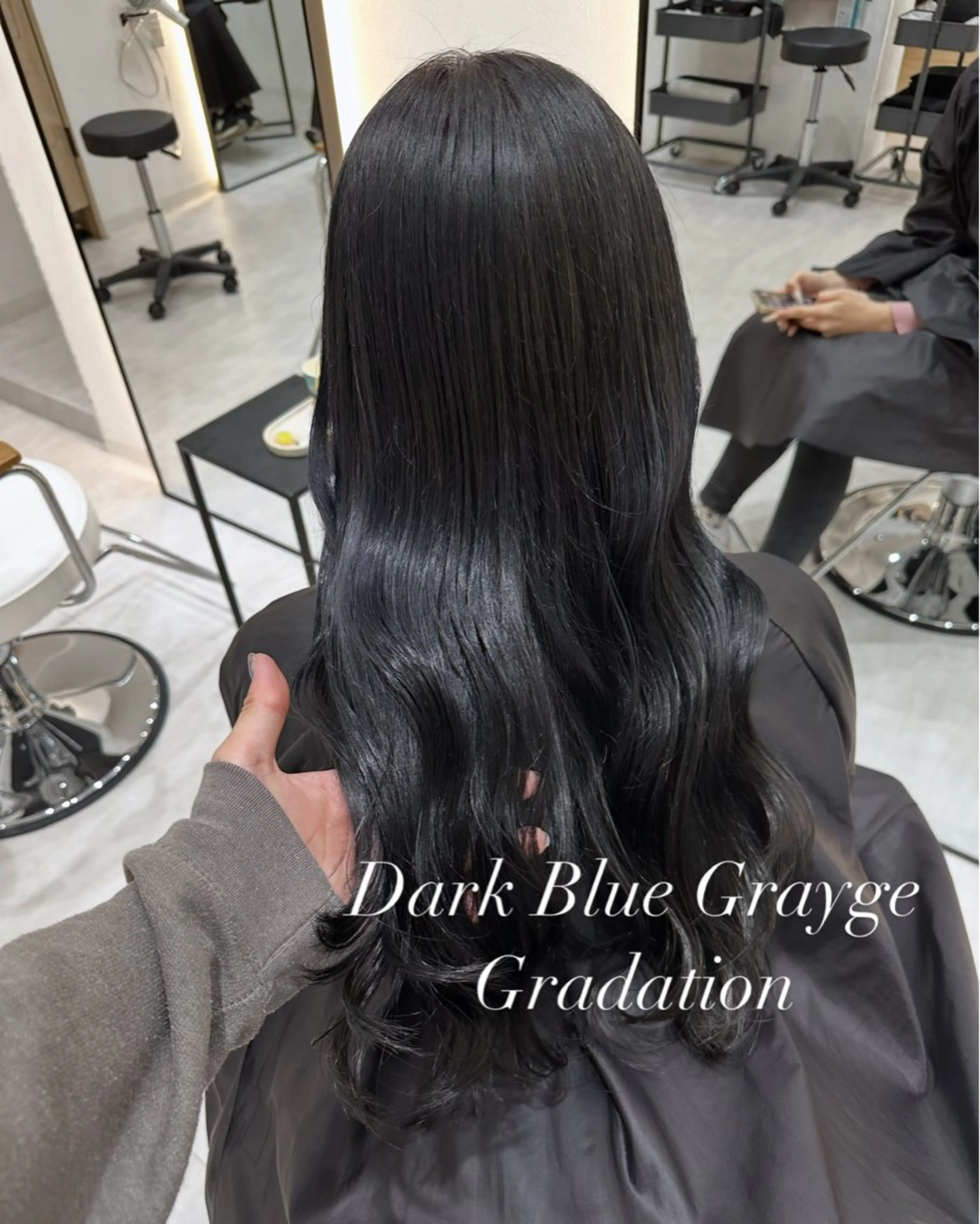 ロング カラー 赤み消し/オリーブ カーキ/福田れんのヘアスタイル