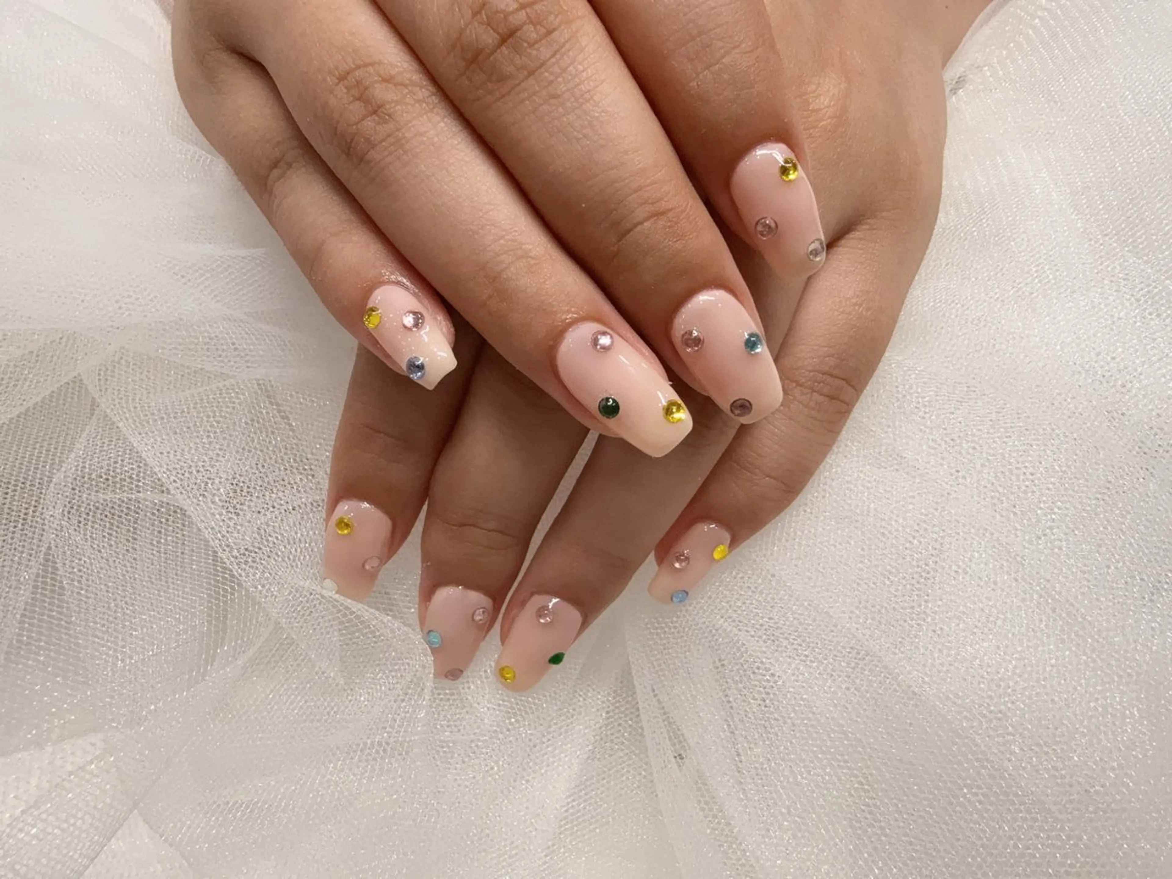 ネイル ハンドネイル Fairyフェアリーネイルサロン所属・シズ セキのネイルデザイン