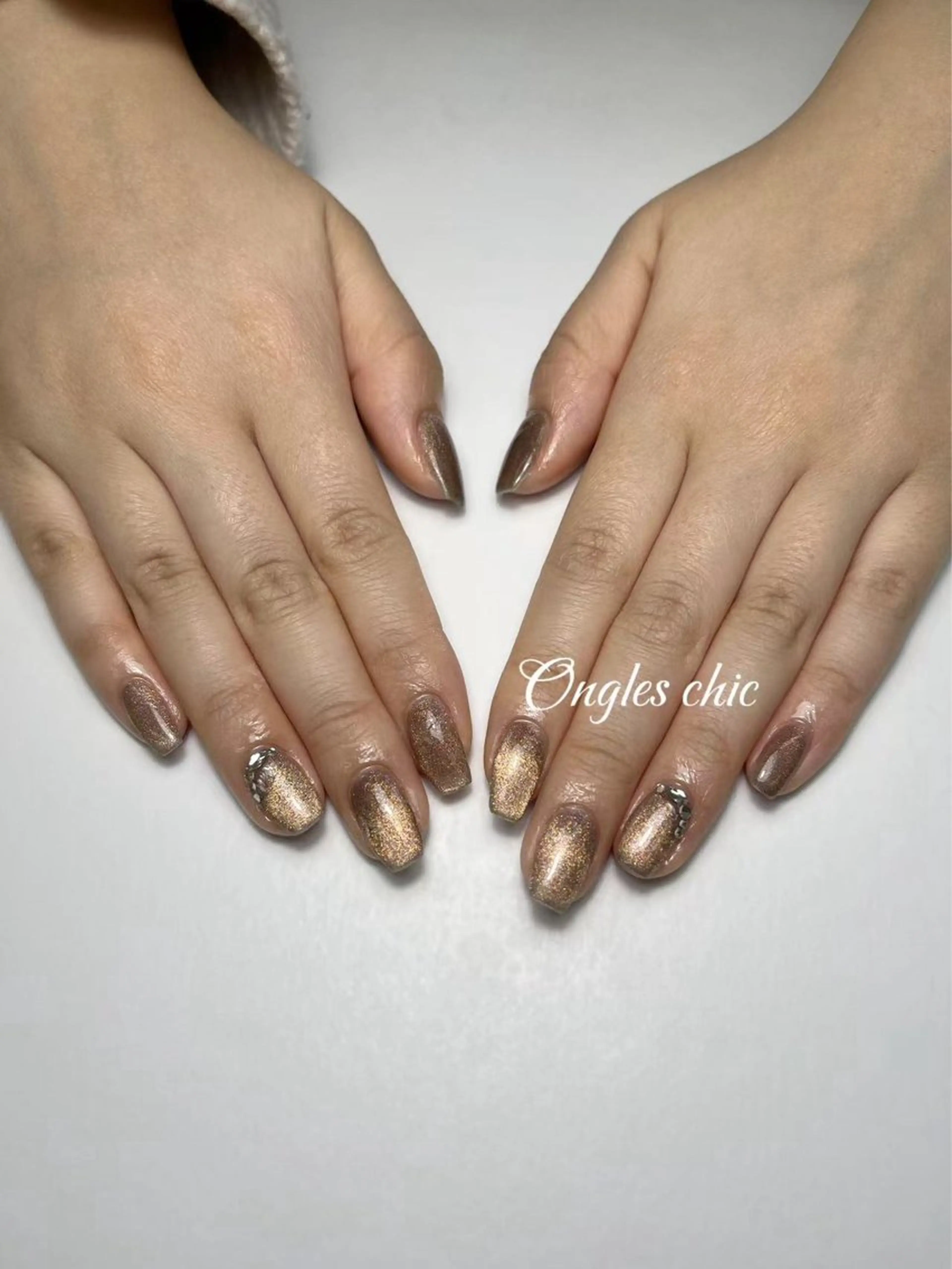 ネイル ハンドネイル ongles chicのネイルデザイン