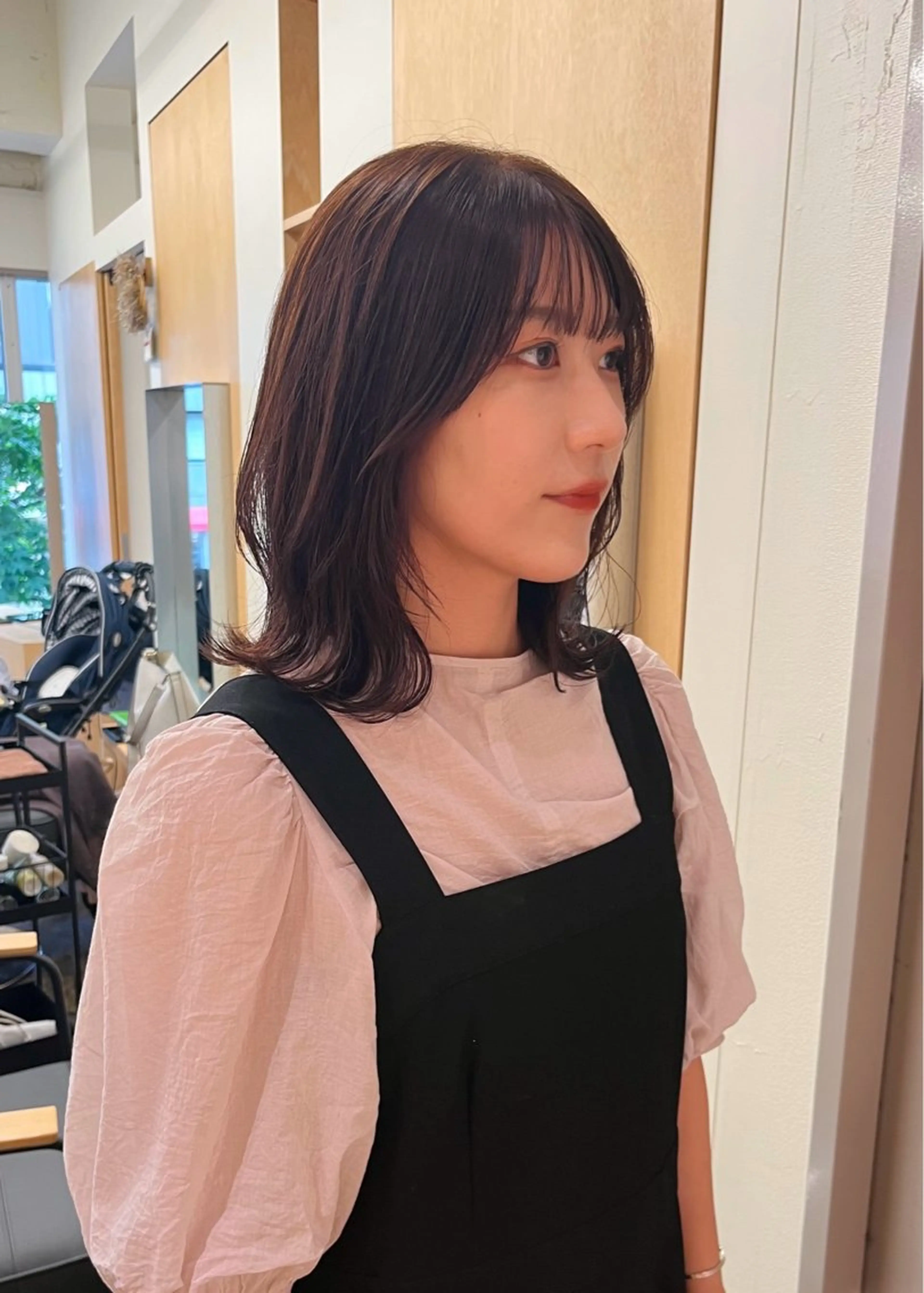 ミディアム カラー ベージュカラー ブラウンカラー 透明感カラー ピンクカラー ピンクベージュ カット ヘアカラー トリートメント 西山 紗耶香🪽 透明感カラー/ボブのヘアスタイル