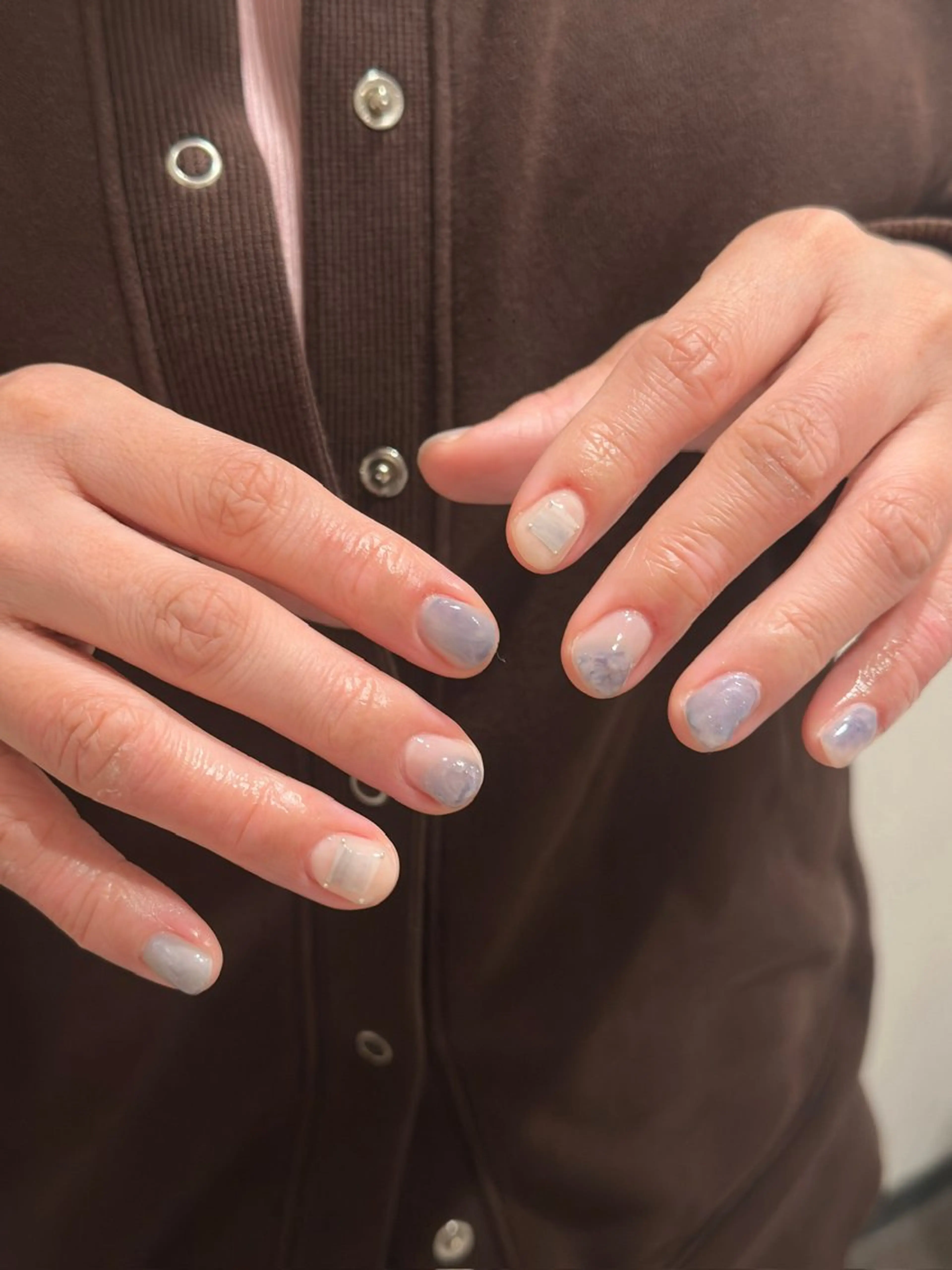 ネイル ハンドネイル 🎀 Hiyubi._.nail 🫧所属・🎀フェイ フェイ🫧💗のネイルデザイン