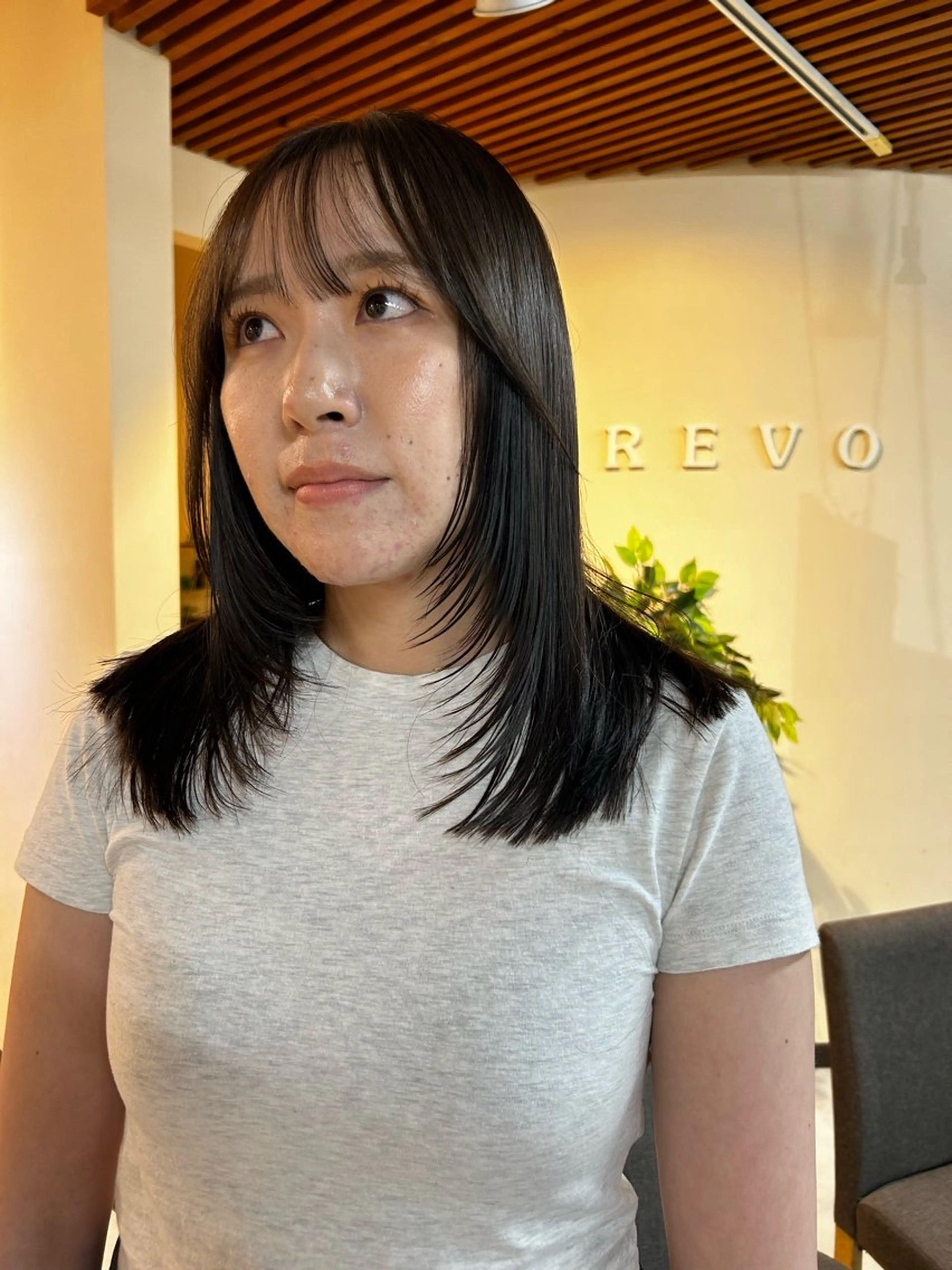 ミディアム カット ヘアカラー トリートメント 透明感/レイヤー/ 武士るな🌿‬のヘアスタイル