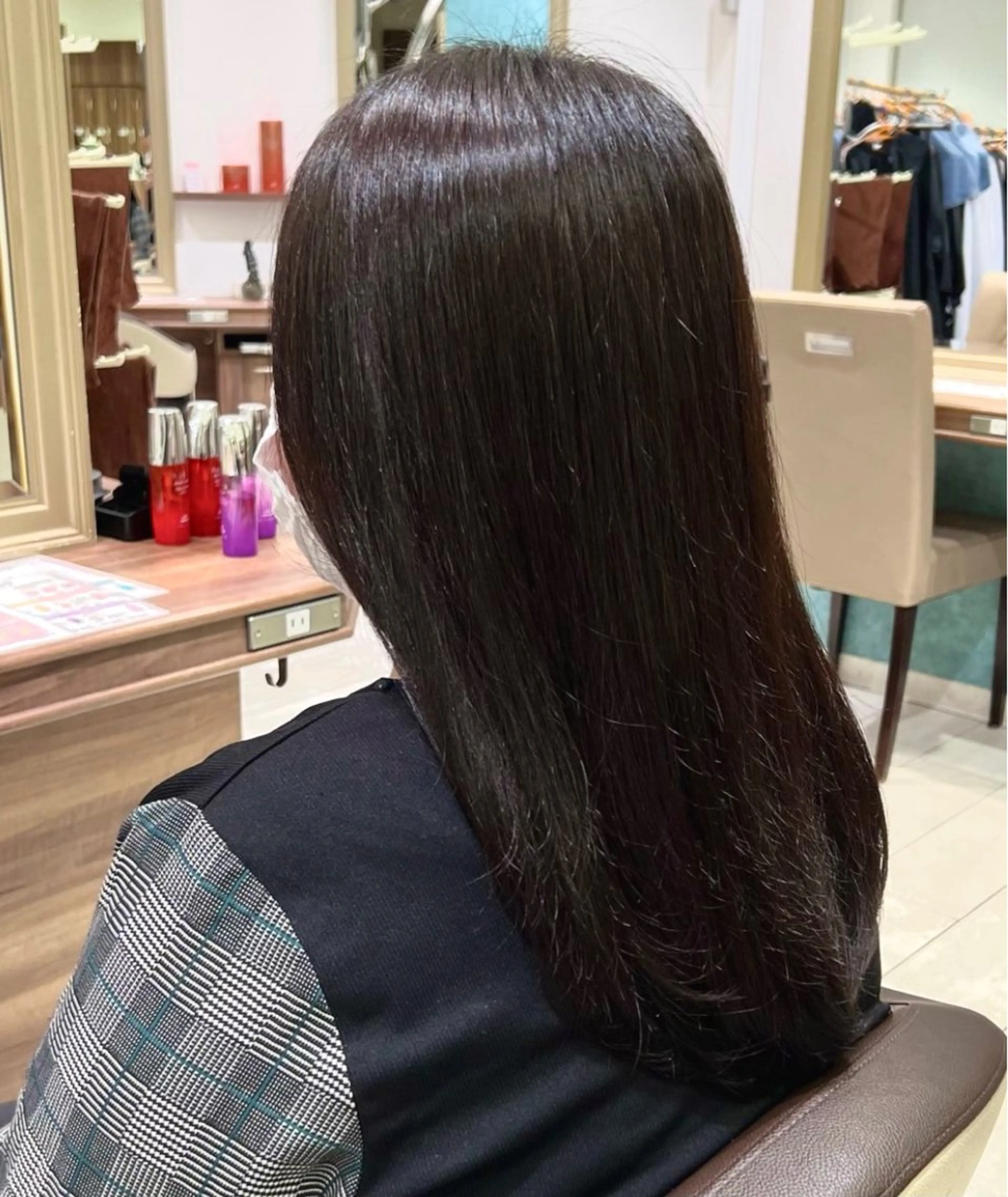 セミロング パーマ 中村 楓のヘアスタイル