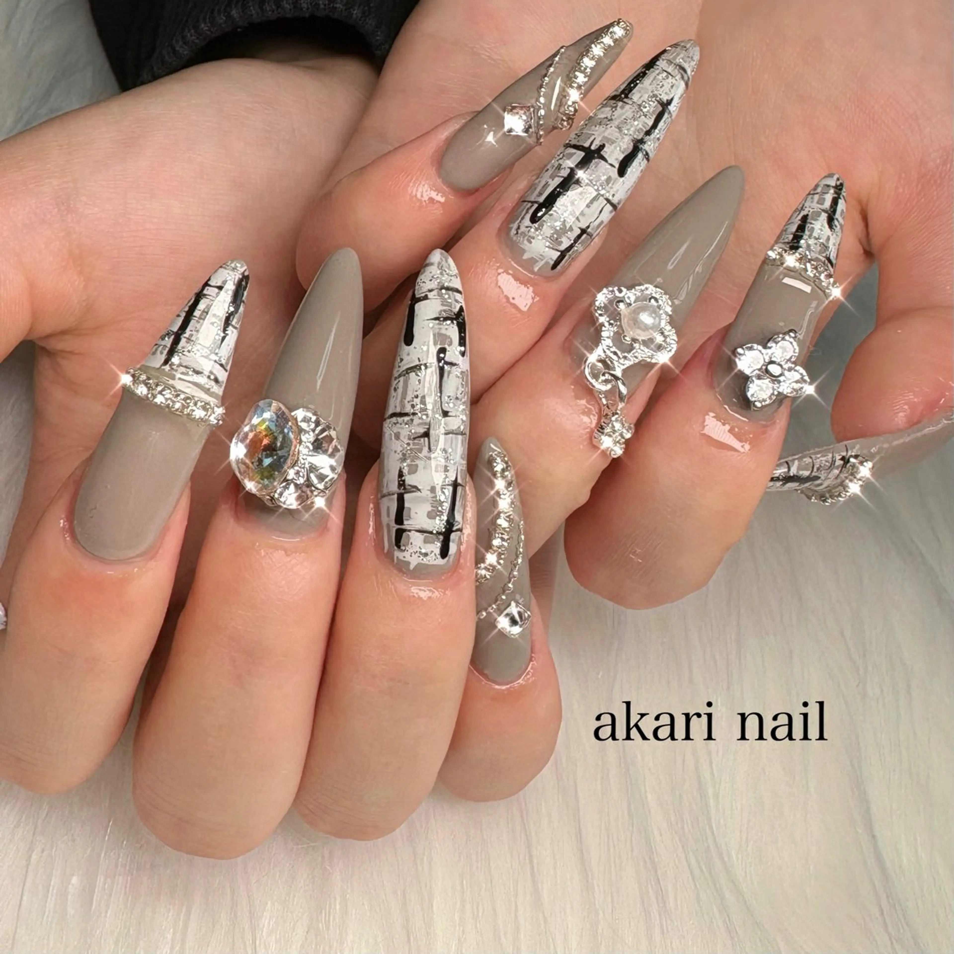 ネイル ハンドネイル AKARI nail💅のネイルデザイン
