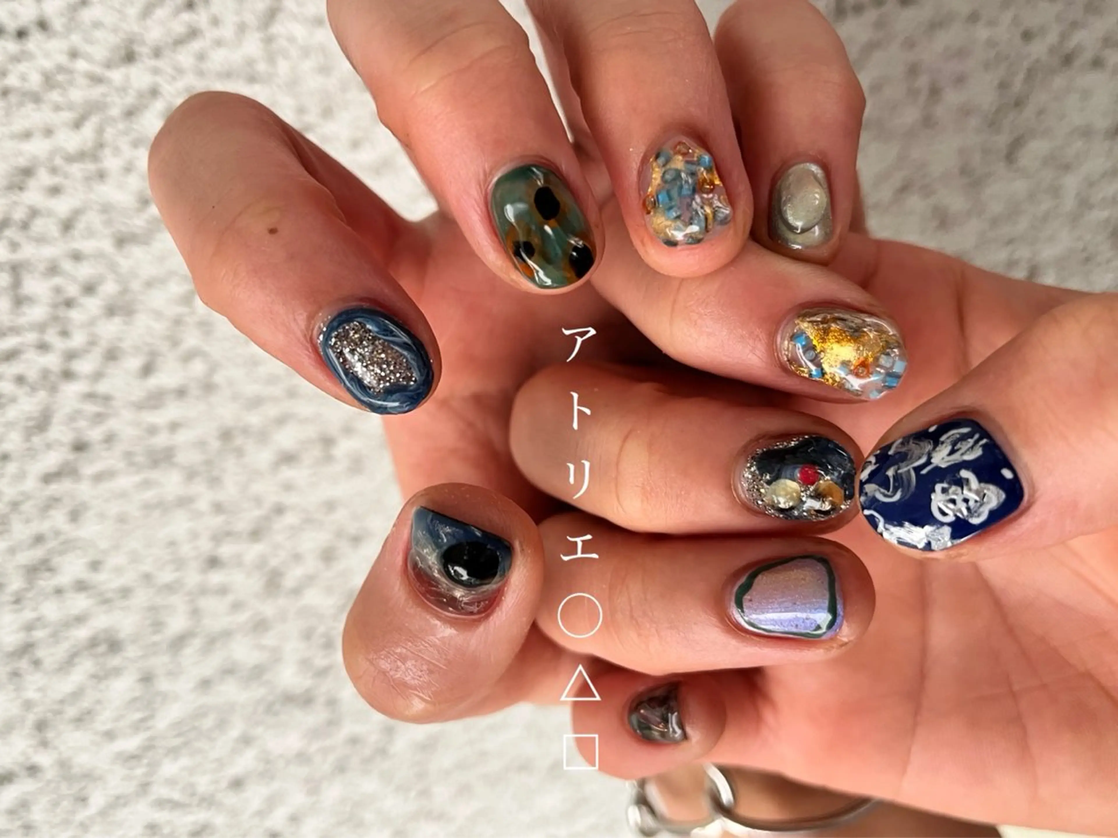 ネイル ハンドネイル アトリエ ○△□のネイルデザイン