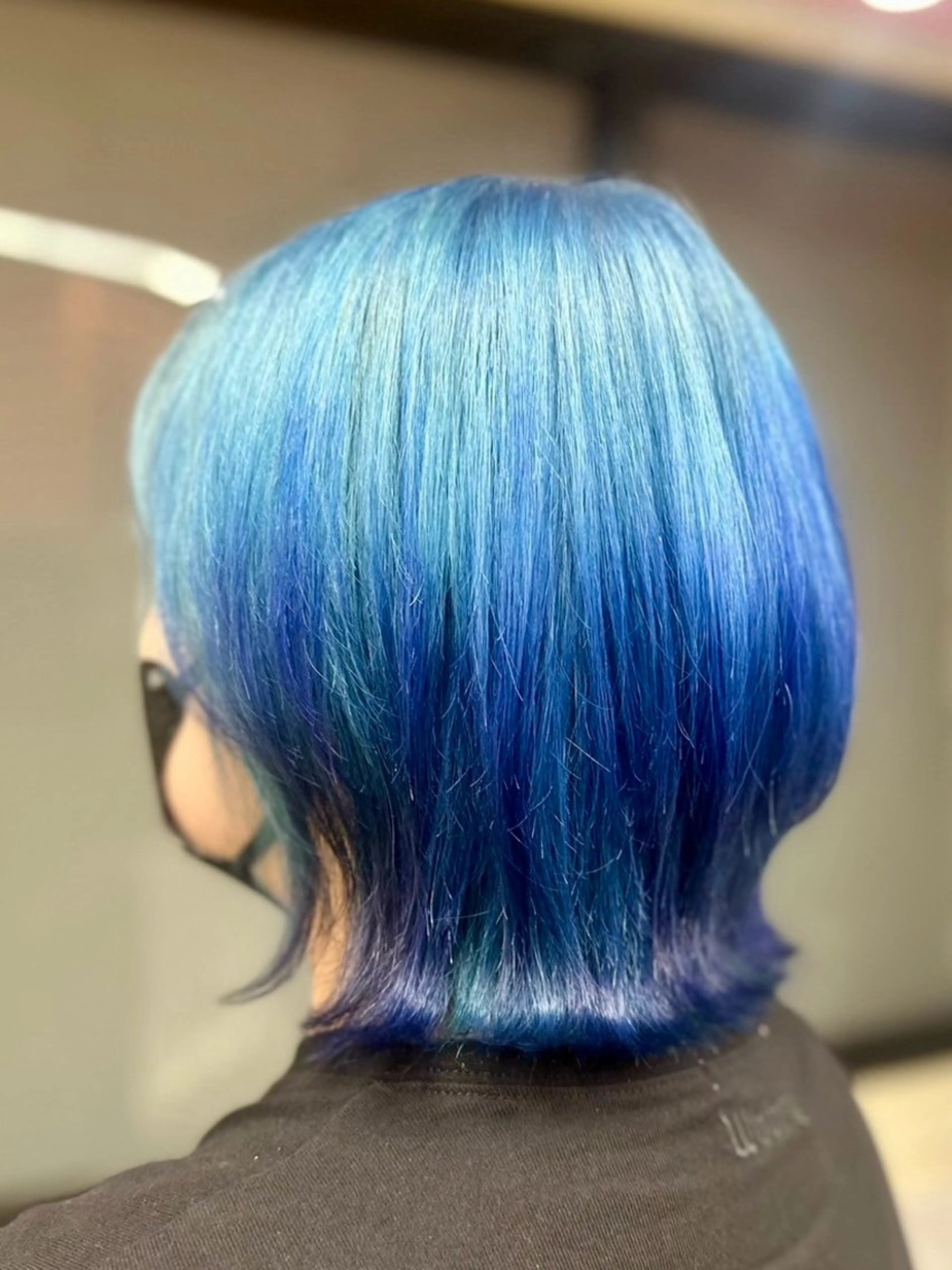 カラー 八馬 那由多のヘアスタイル