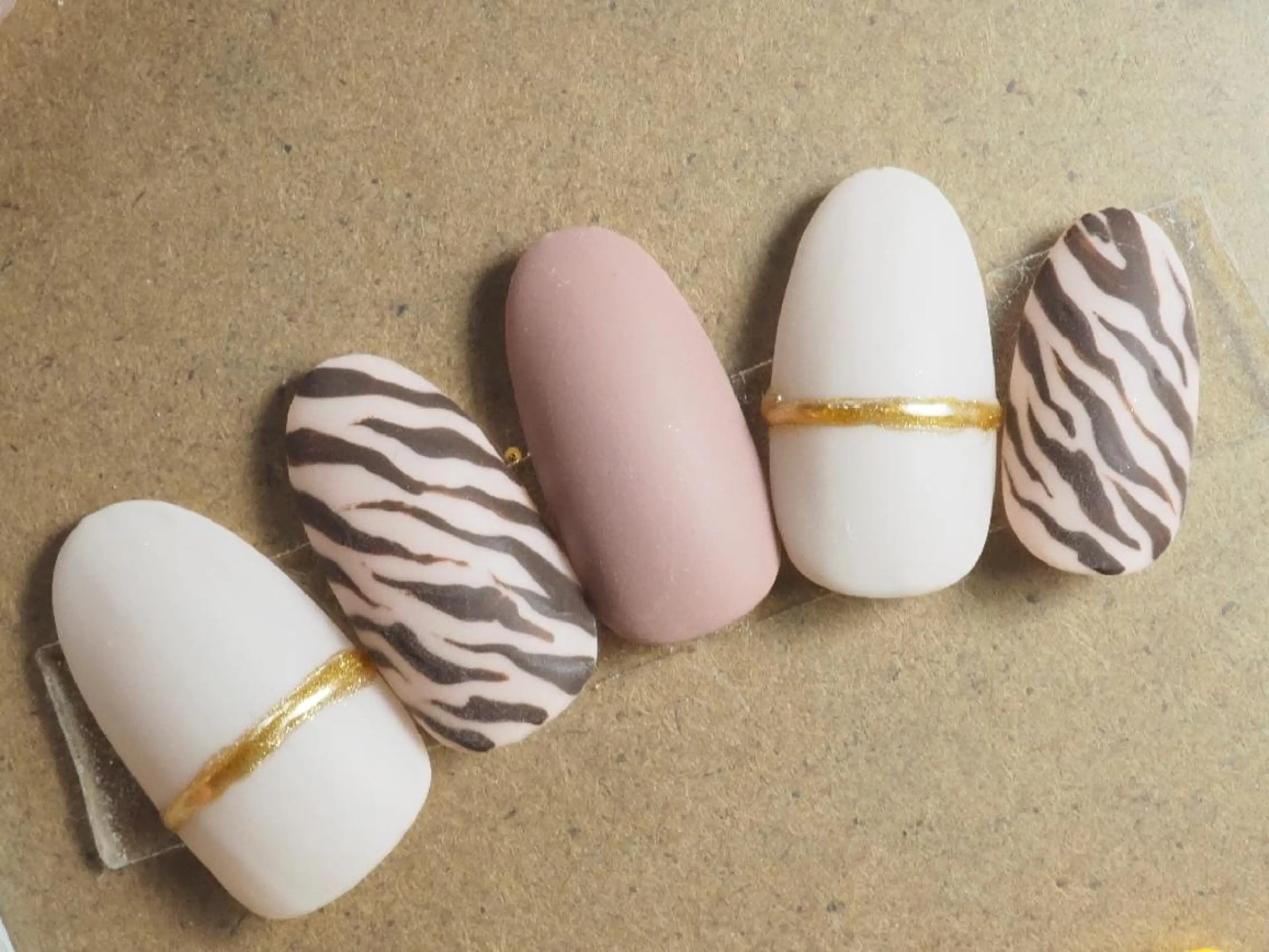 ネイル ハンドネイル 横浜東口Monie☆ REIKAのネイルデザイン