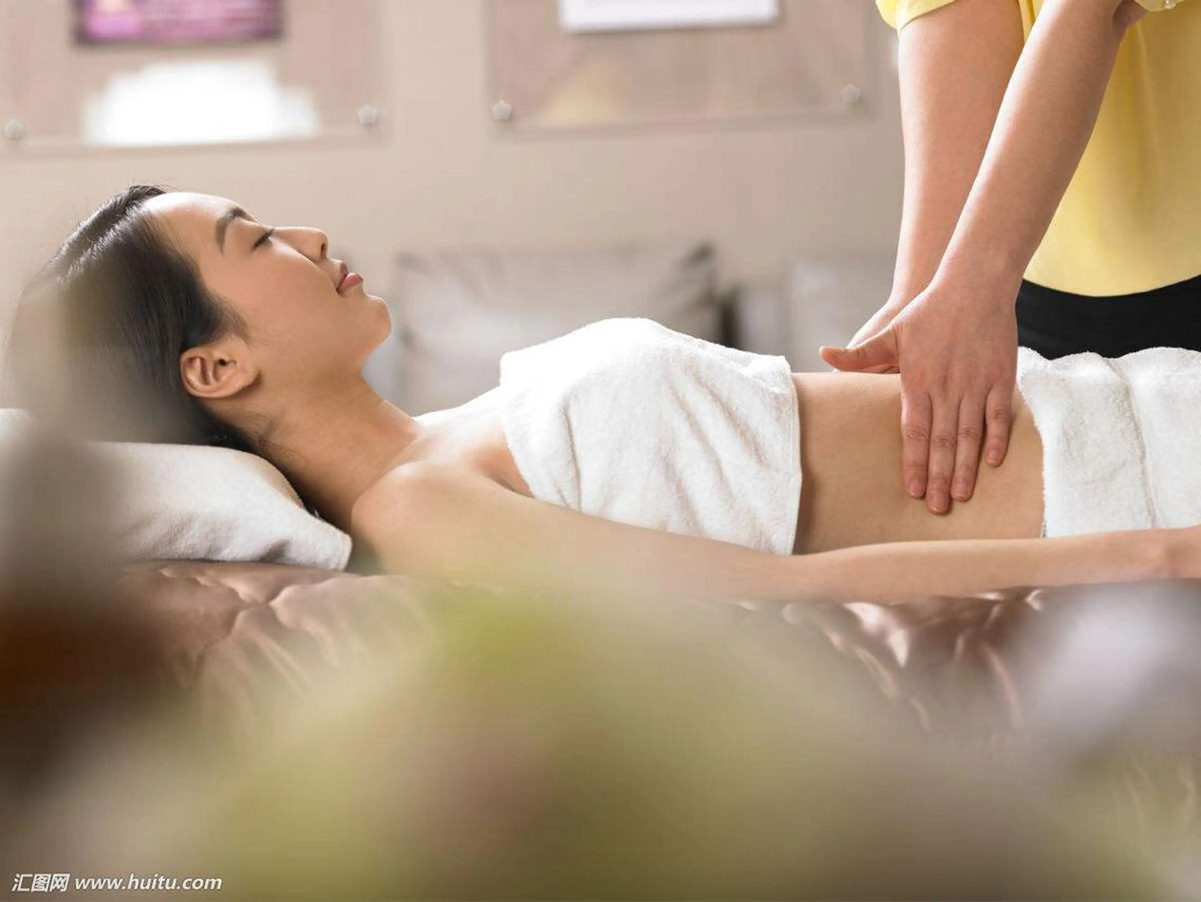 ❤️❣️モデルさん限定^_^冬の食べ過ぎ対策^_^お腹スリム20分の写真