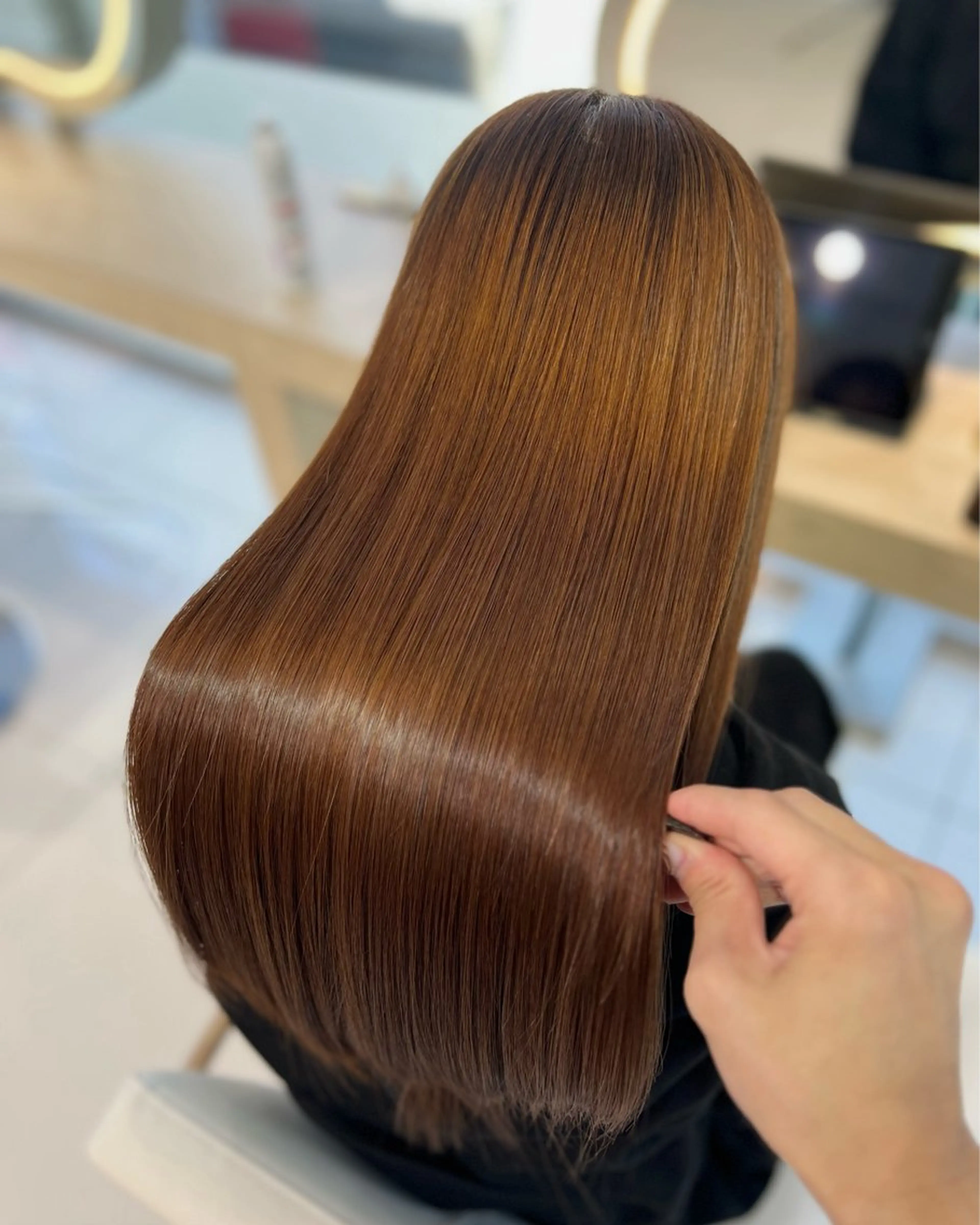 ロング 縮毛矯正 レイヤー×韓国 🇰🇷鈴木啓太のヘアスタイル