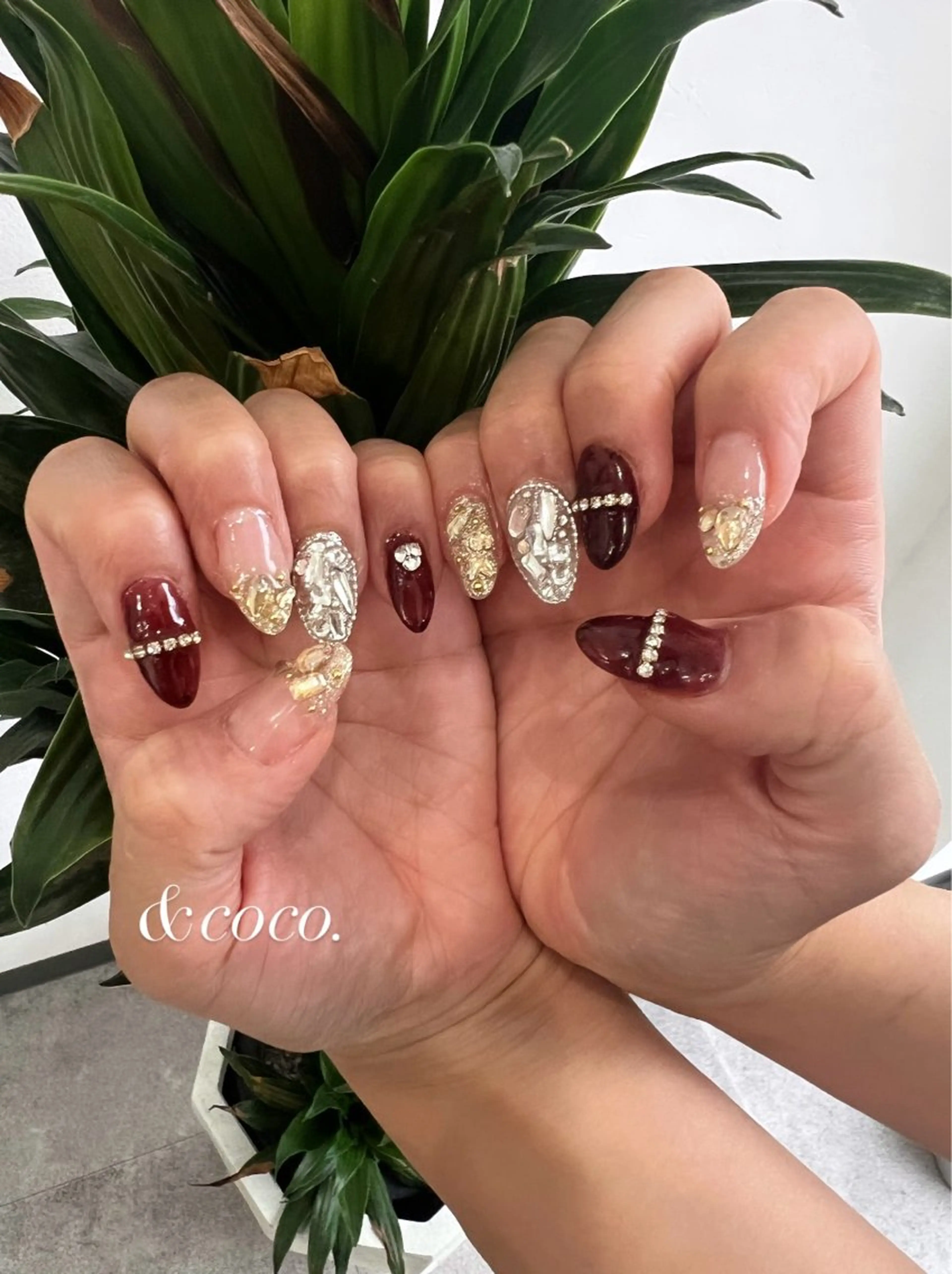 ネイル キラキラネイル ハンドネイル ＆coco.所属・＆ coco.のネイルデザイン