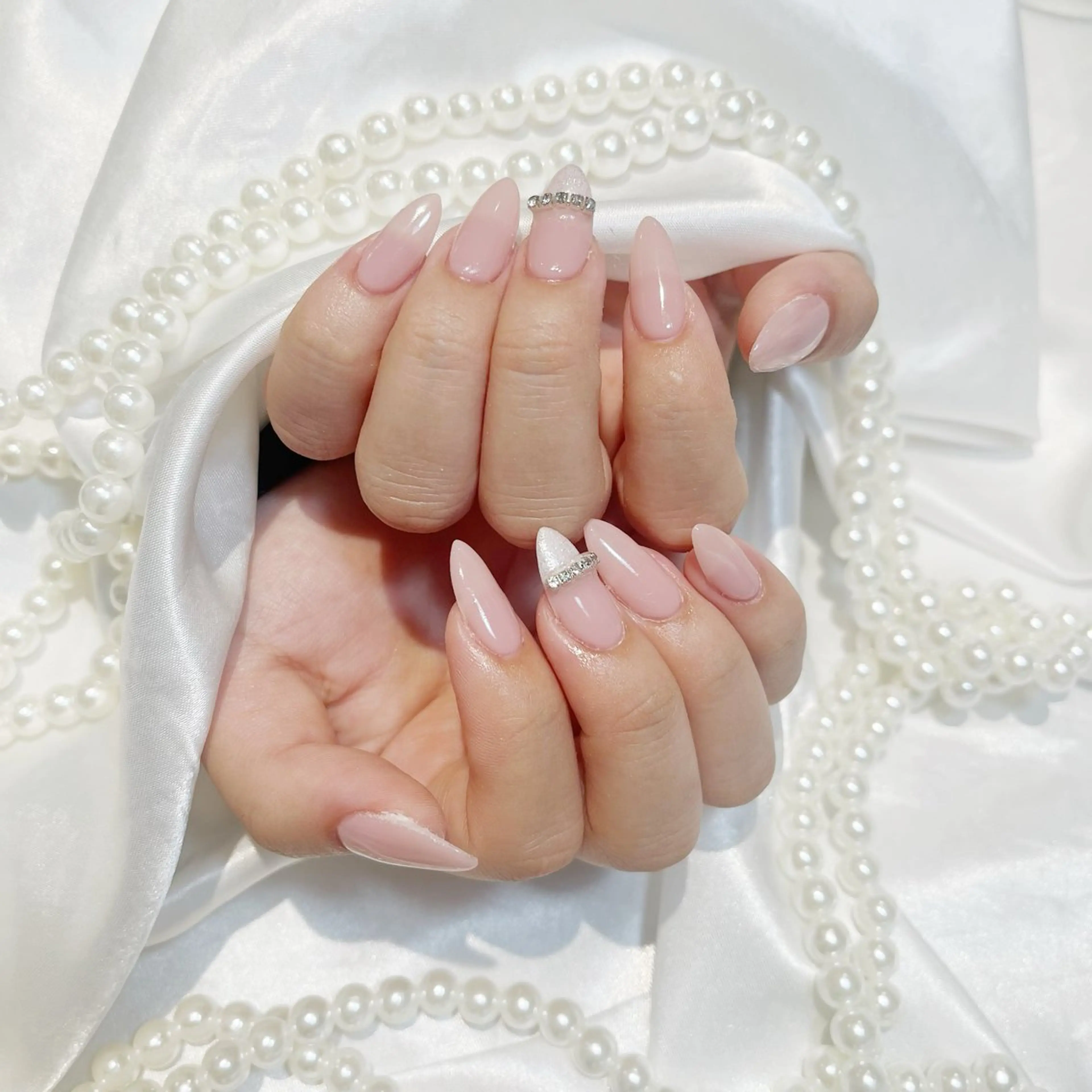 ネイル WISTERIA aisaのネイルデザイン