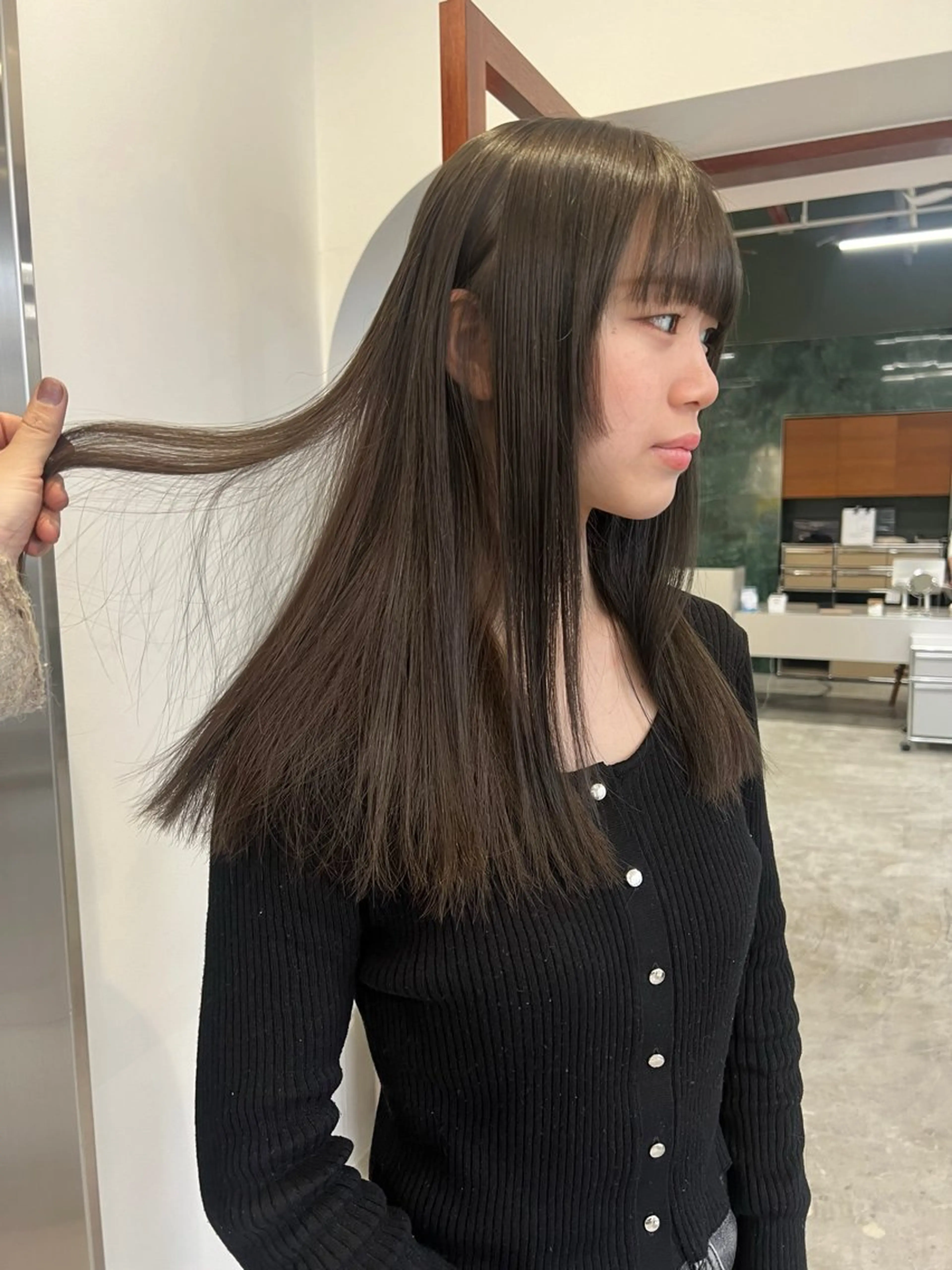 ロング カット ヘアカラー トリートメント 名古屋美容室 Sopiリナのヘアスタイル