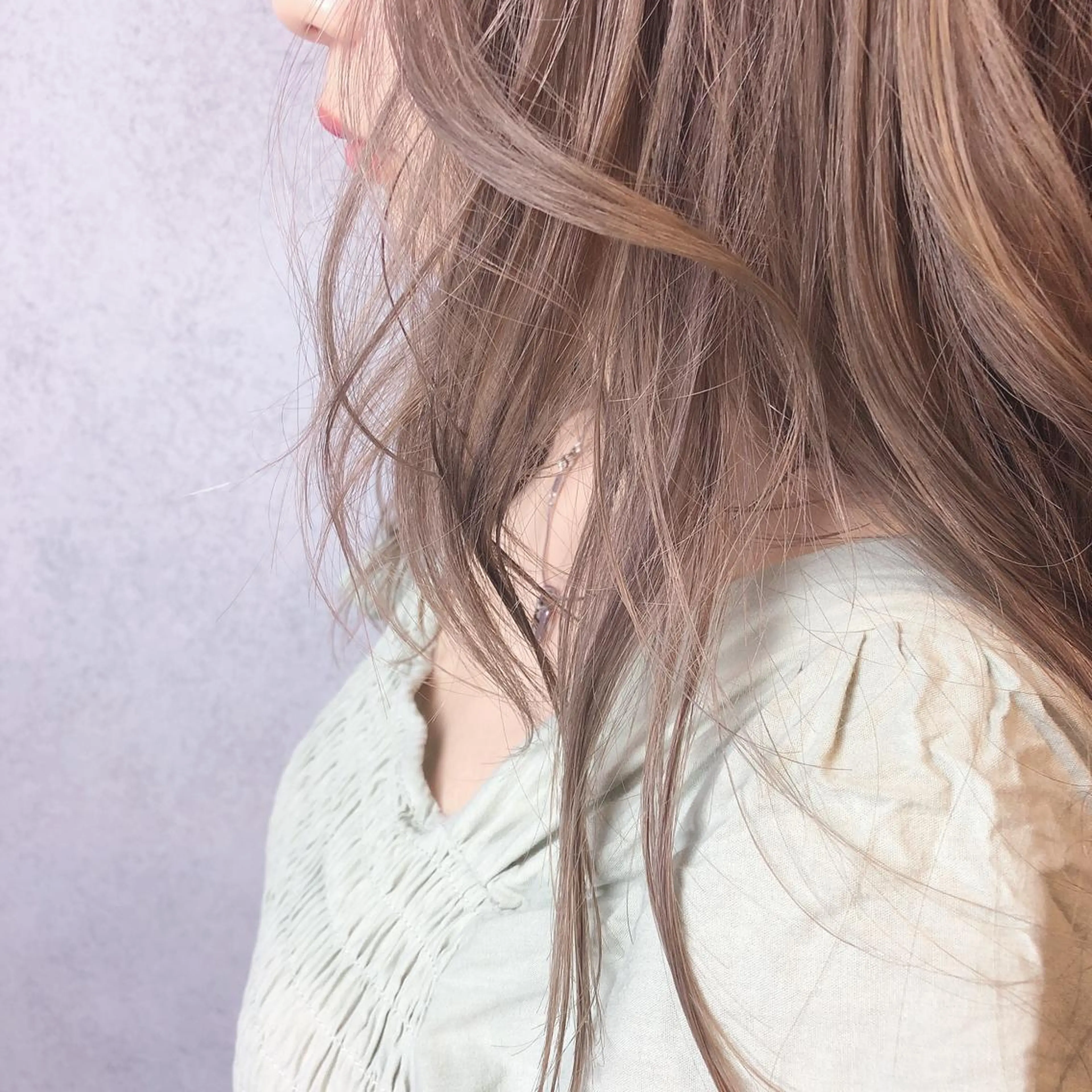 ロング カラー Minami🩵 新宿のヘアスタイル