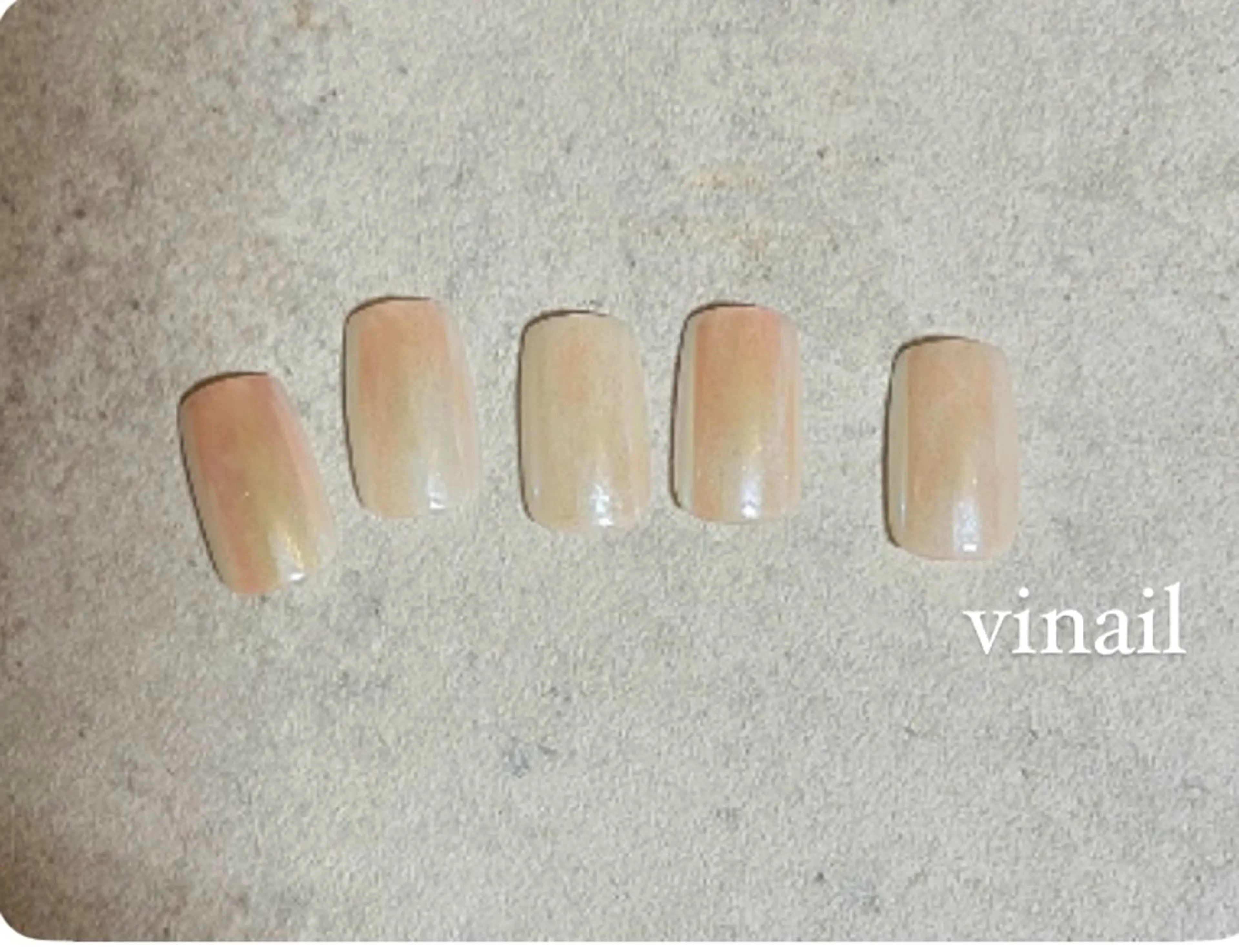 ハンド🤍当日ご予約0k、本日限定🦋ミラーオロラ🩵オフ有り，無の写真