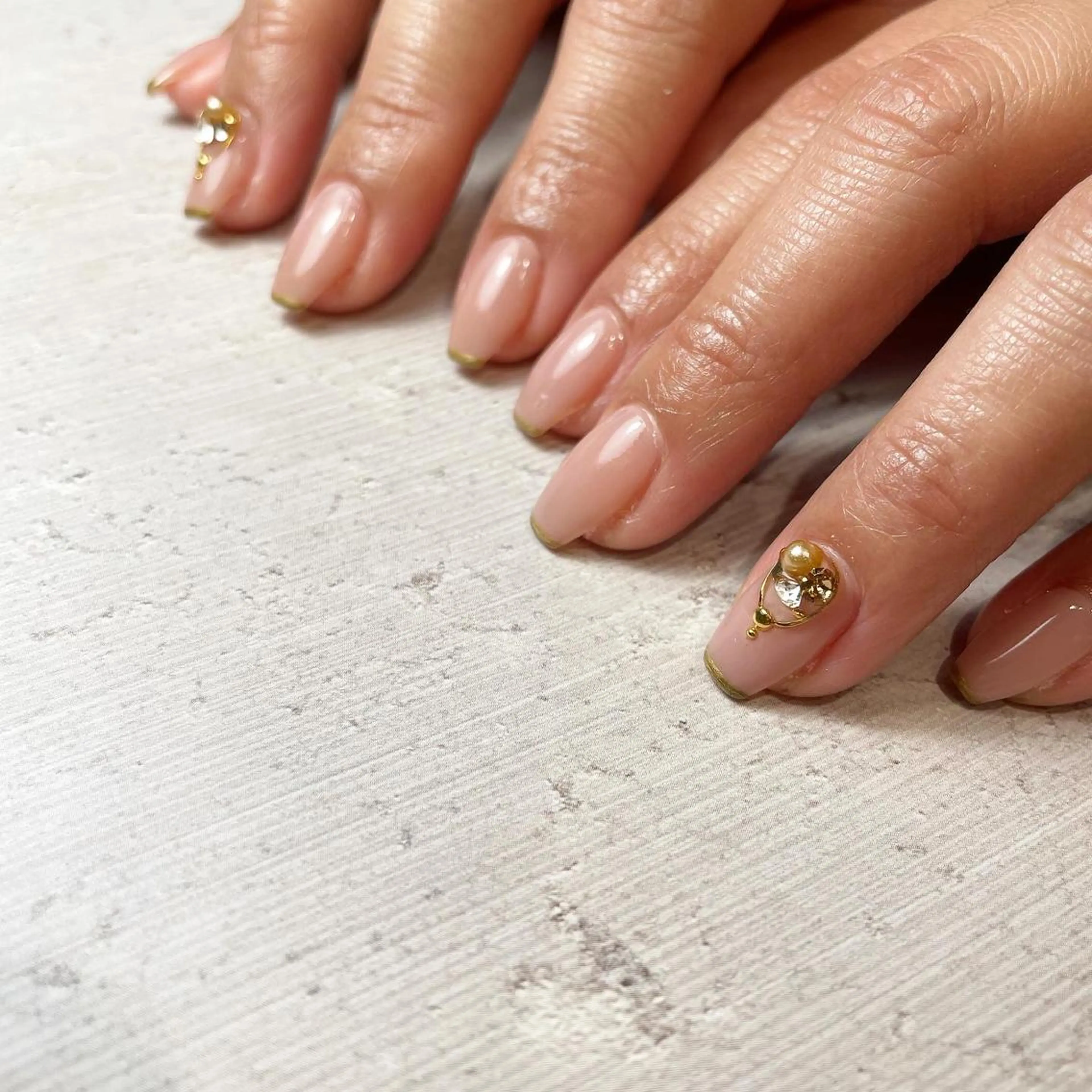 ミディアム ネイル 持ち込み nail&eyelash mate所属・京都/東向日/桂 ayumiのネイルデザイン