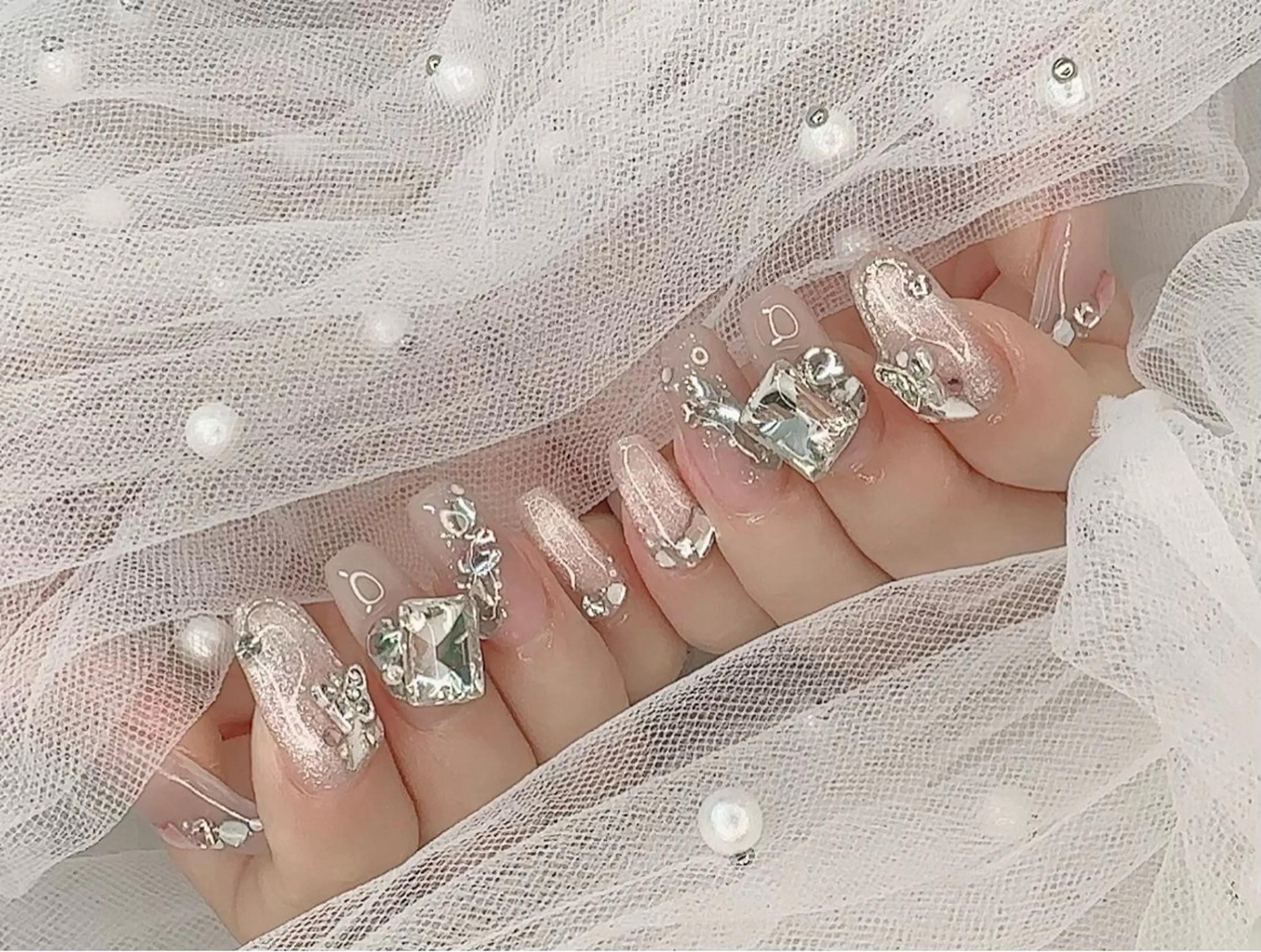 ネイル R salonのネイルデザイン