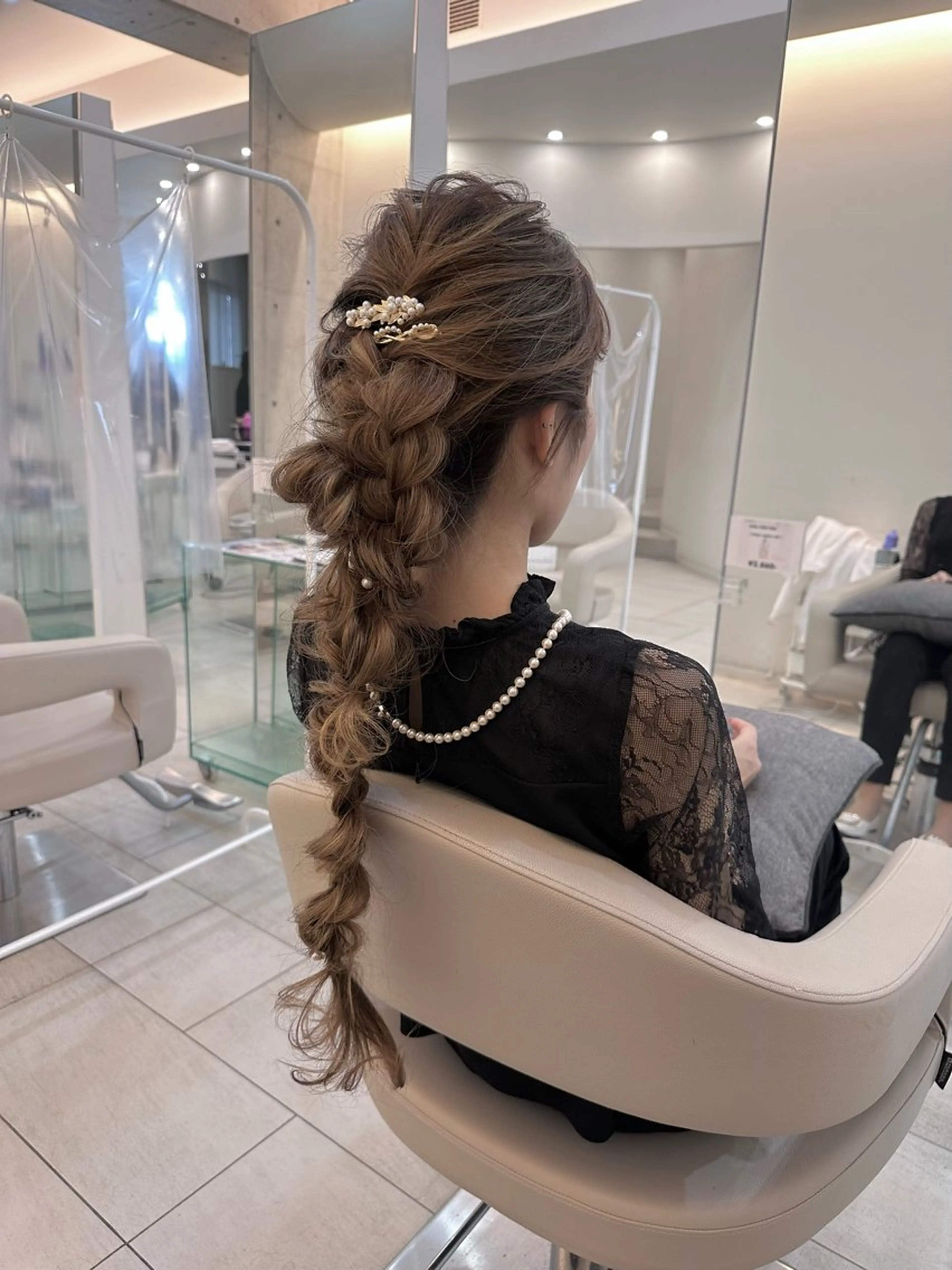 ヘアアレンジ ヘアセット Aujuaソムリエ komatsu✂︎のヘアスタイル