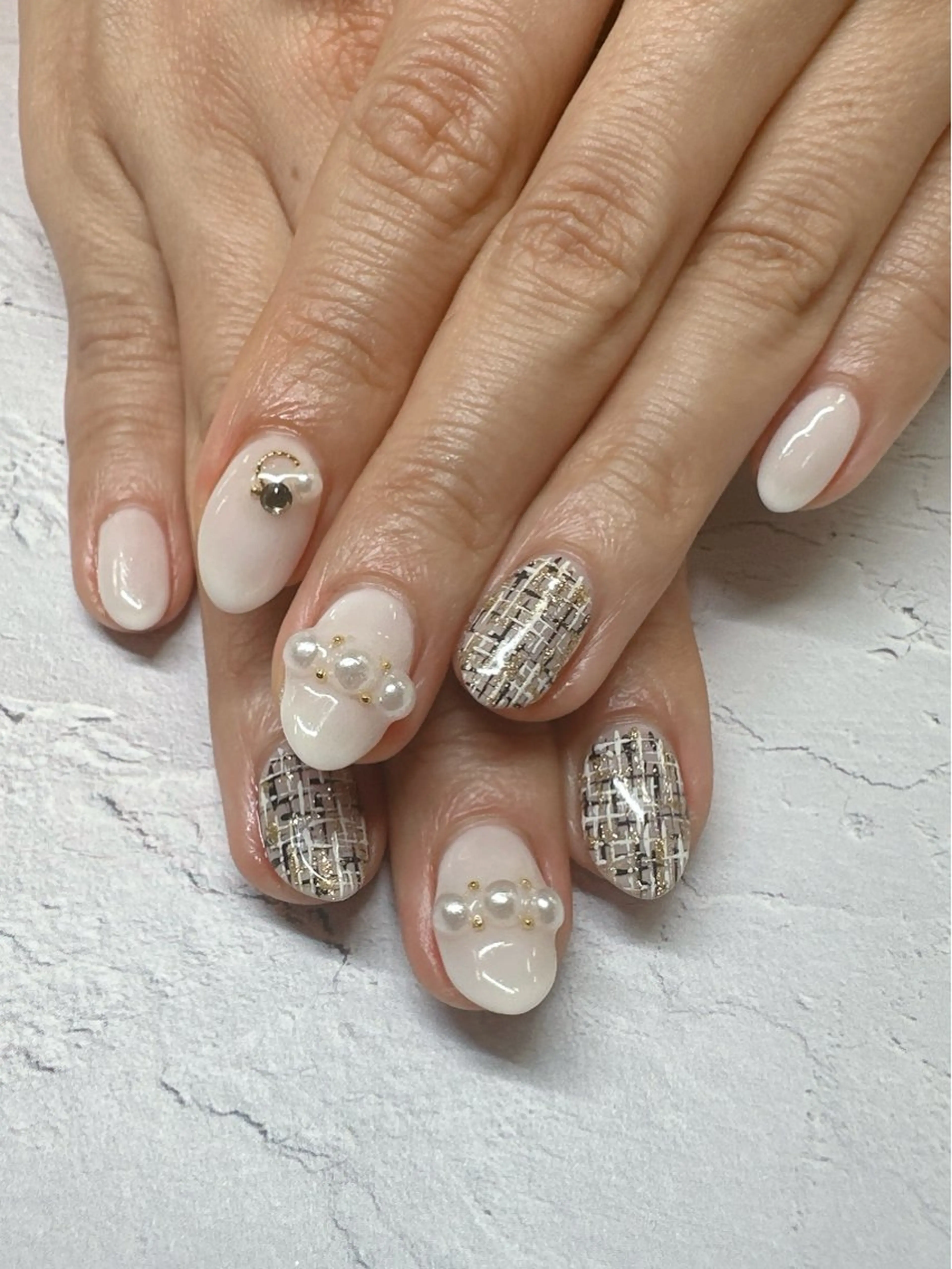 ネイル ツイードネイル ハンドネイル nailist SATO【銀座】のネイルデザイン