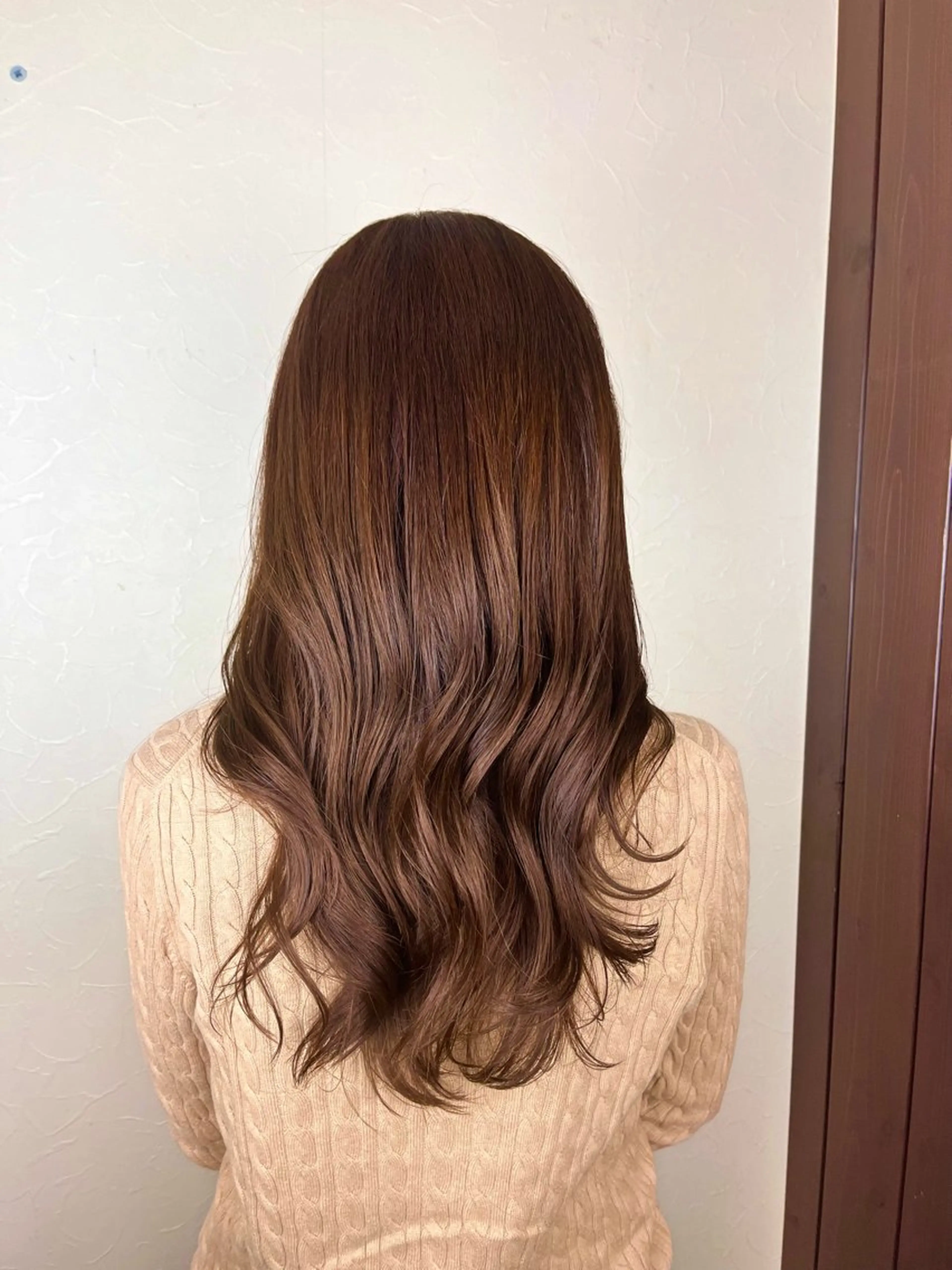 カット ➕艶ヘアカラー➕クイックトリートメントの写真