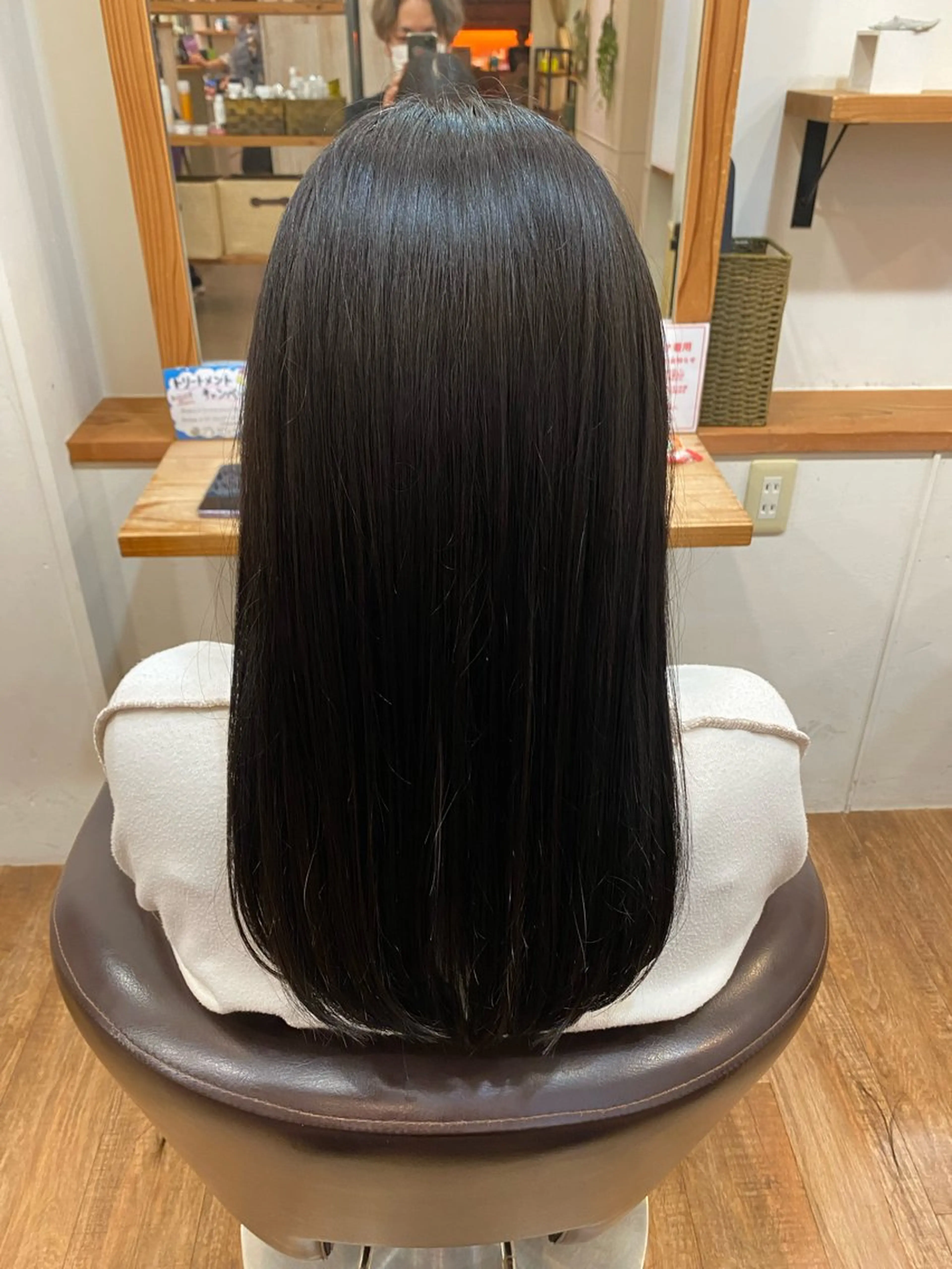 【平日、女性限定】カット+縮毛矯正+トリートメントの写真