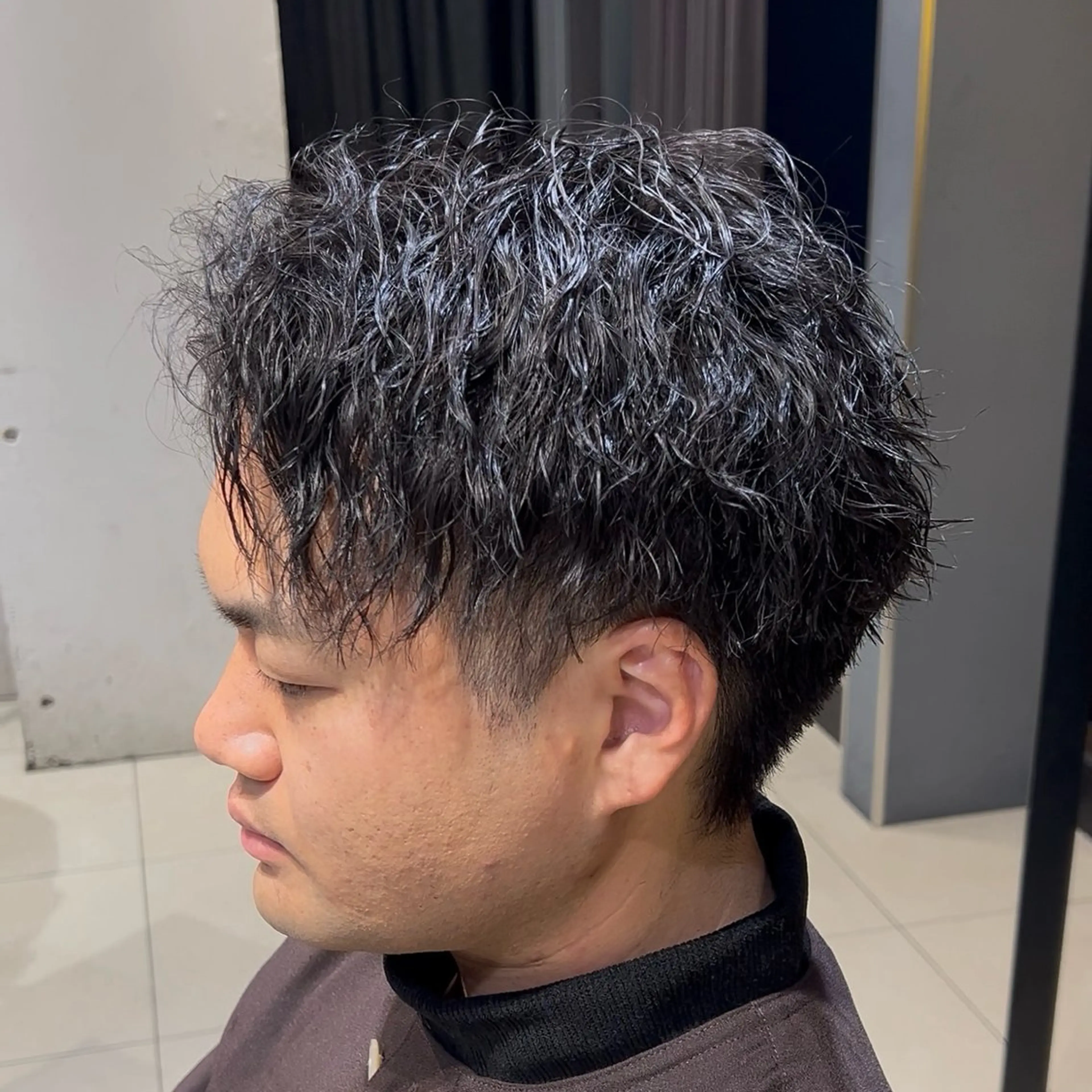 パーマ メンズ メンズパーマ メンズツイストパーマ ツイストパーマ カット パーマ メンズパーマは私一択 佐藤有紀のヘアスタイル