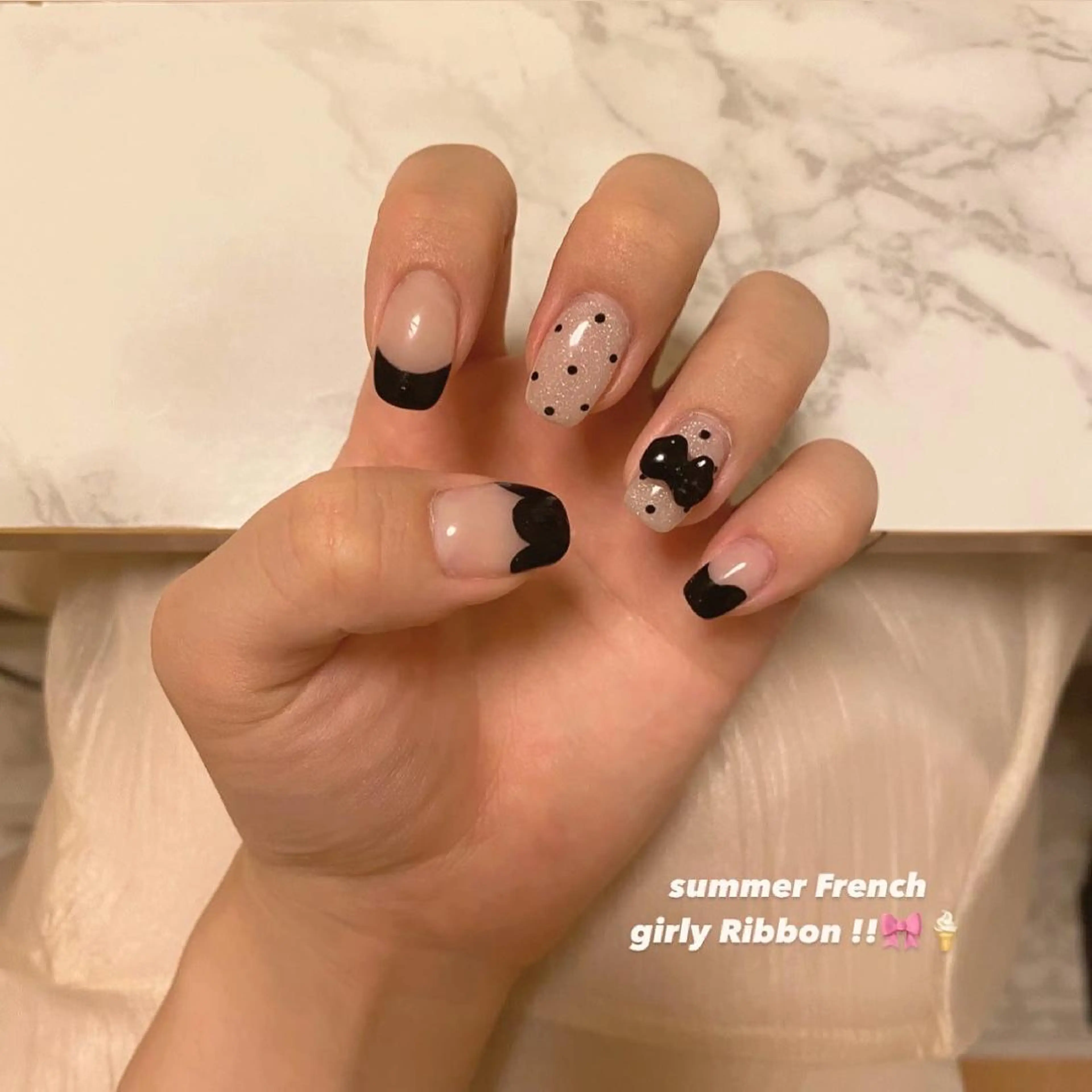 ネイル クリアネイル フレンチネイル ガーリー リボン nail salon charmのネイルデザイン