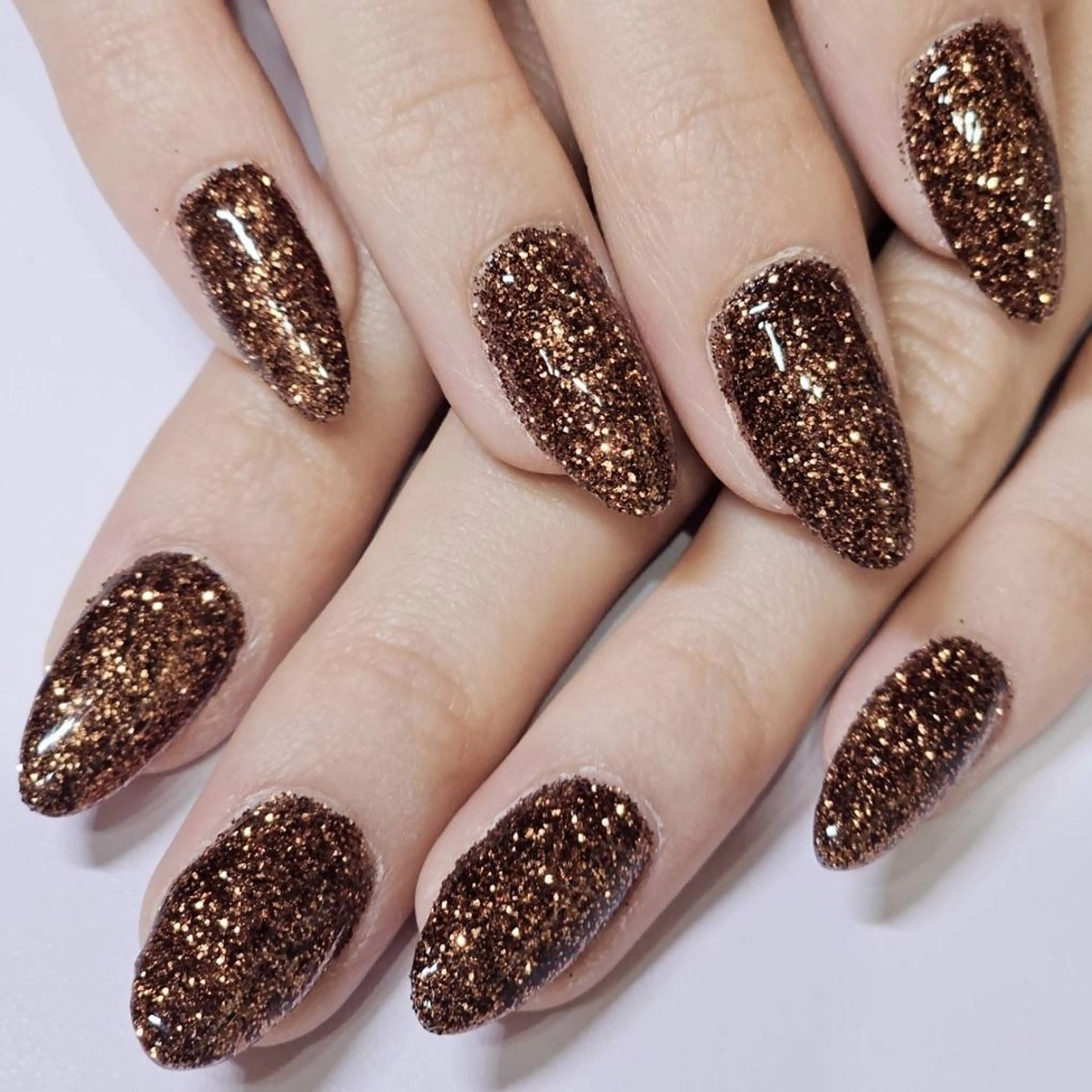 ネイル ブラウン ラメ(グリッター) ワンカラーネイル ハンドネイル よしだ ひろきのネイルデザイン
