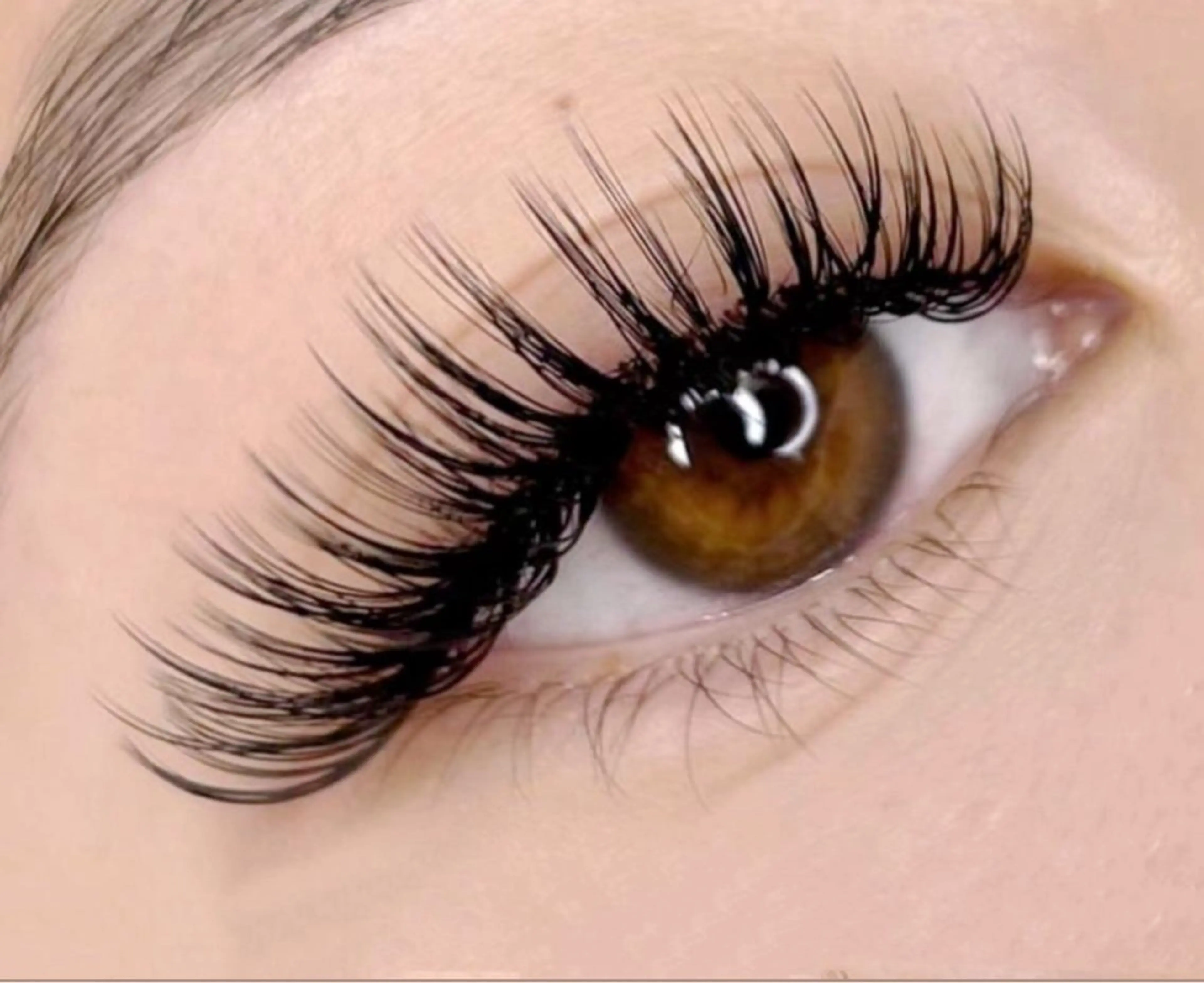 🌈3Dボリュームラッシュ240本🌈付けだしオフ無しの写真