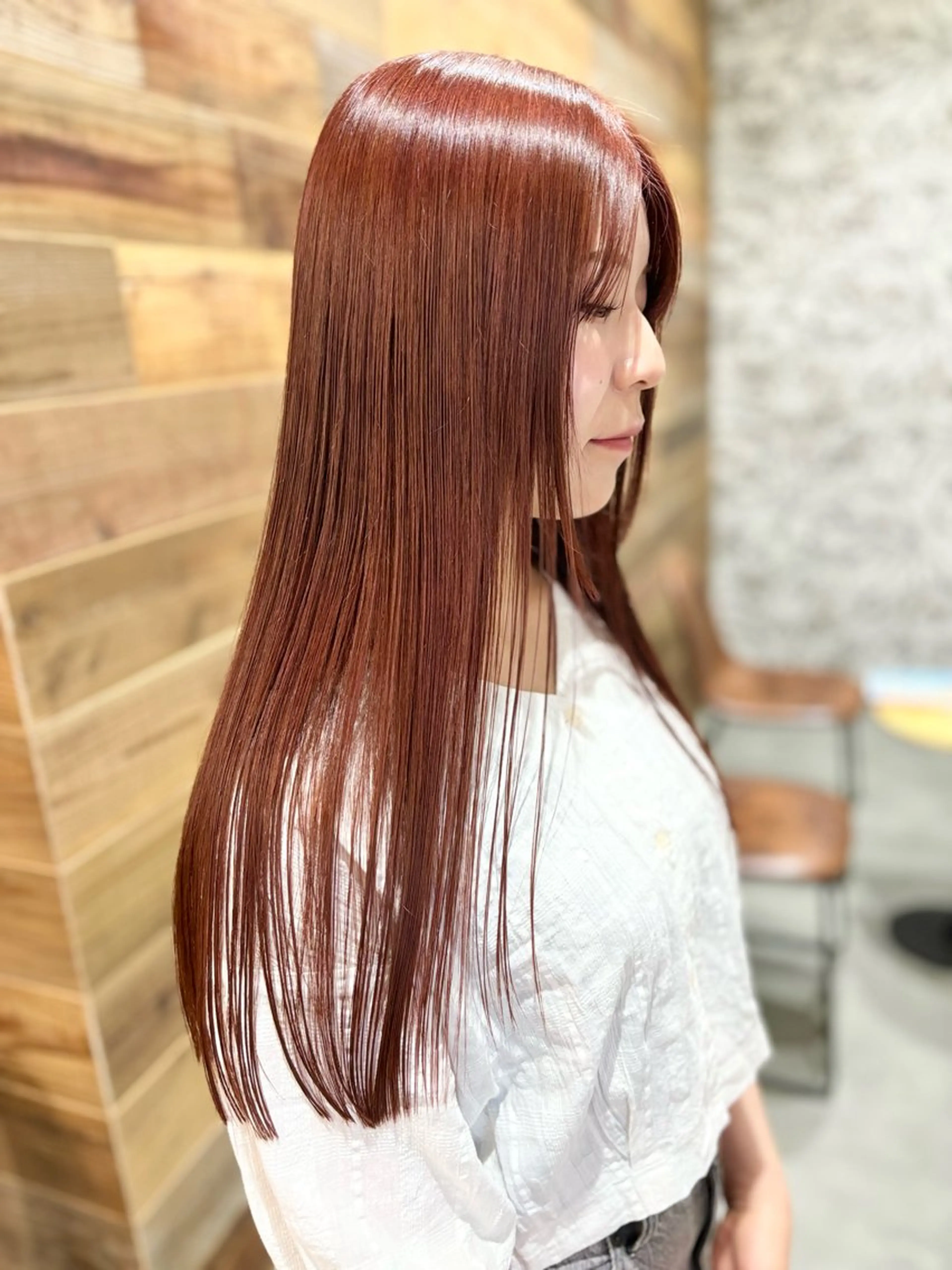 【髪を綺麗に伸ばしたい方にオススメ】メンテナンスカット＋透明感カラー＋内部補修トリートメントの写真