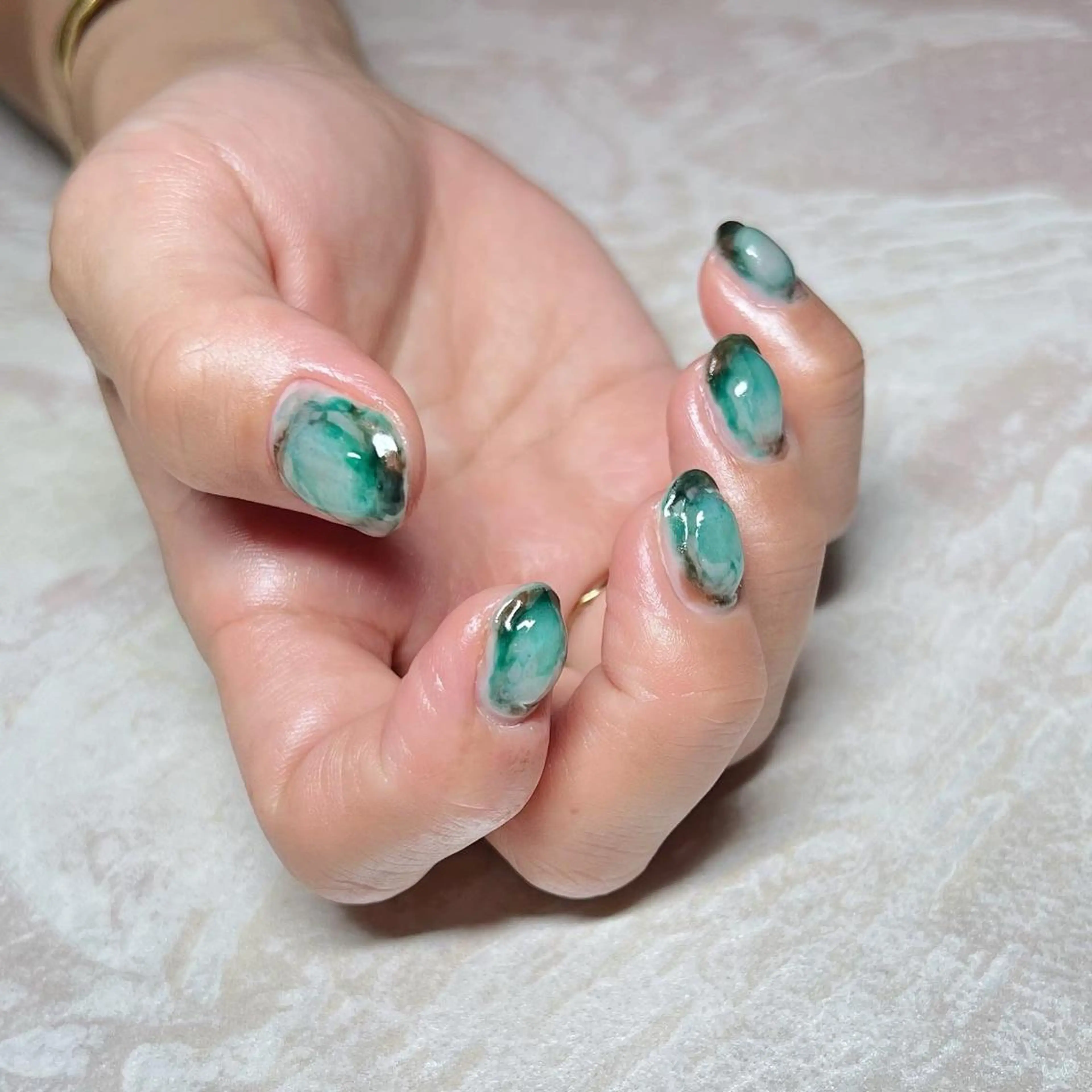 ネイル マグネットネイル ニュアンスネイル ショートネイル gemickle nailのネイルデザイン