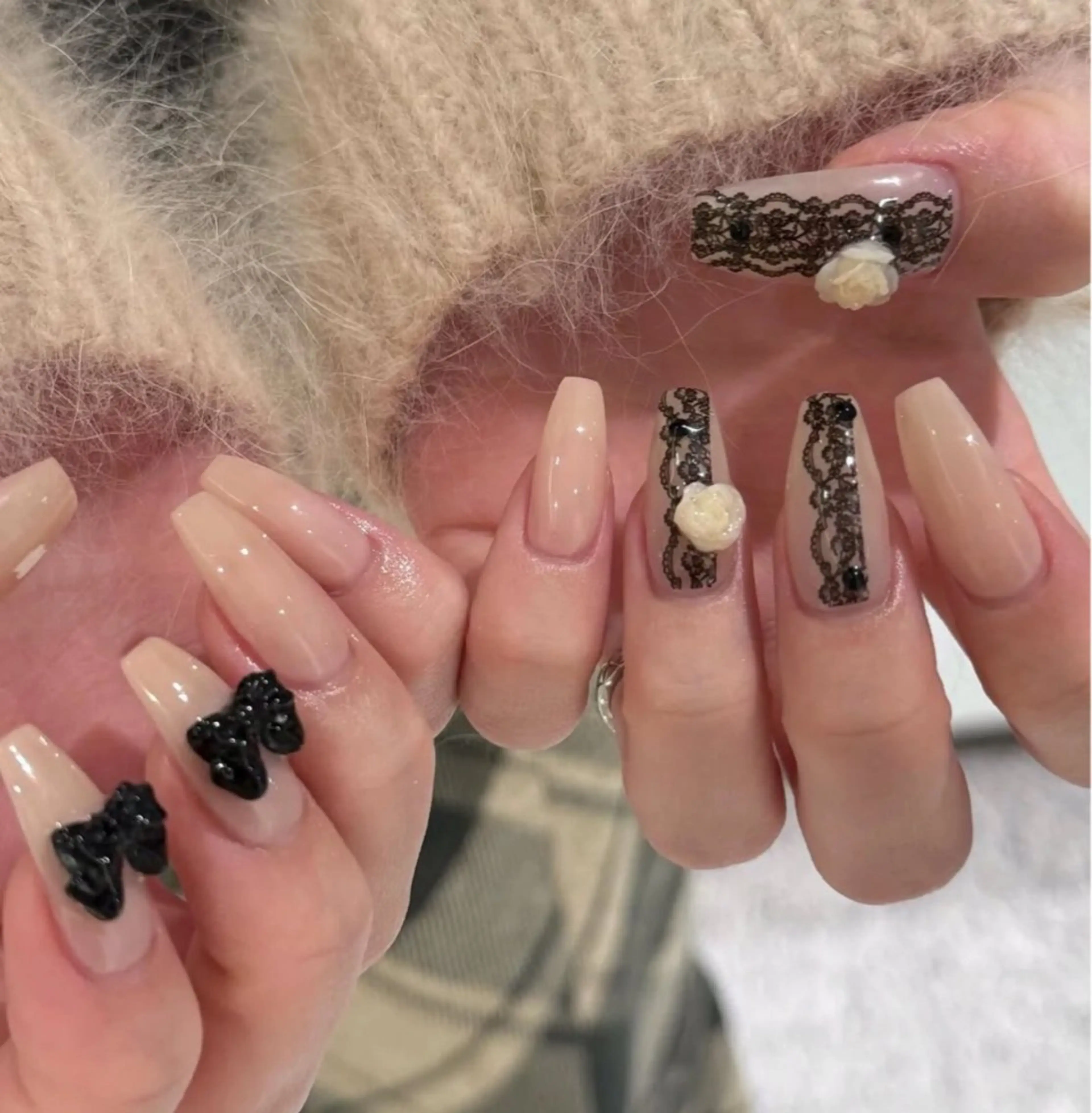 ネイル 長さ出し グラデーション キラキラネイル 韓国ネイル ラメ(グリッター) ハンドネイル ハンドケア Chisa Nail Studio所属・チ サのネイルデザイン