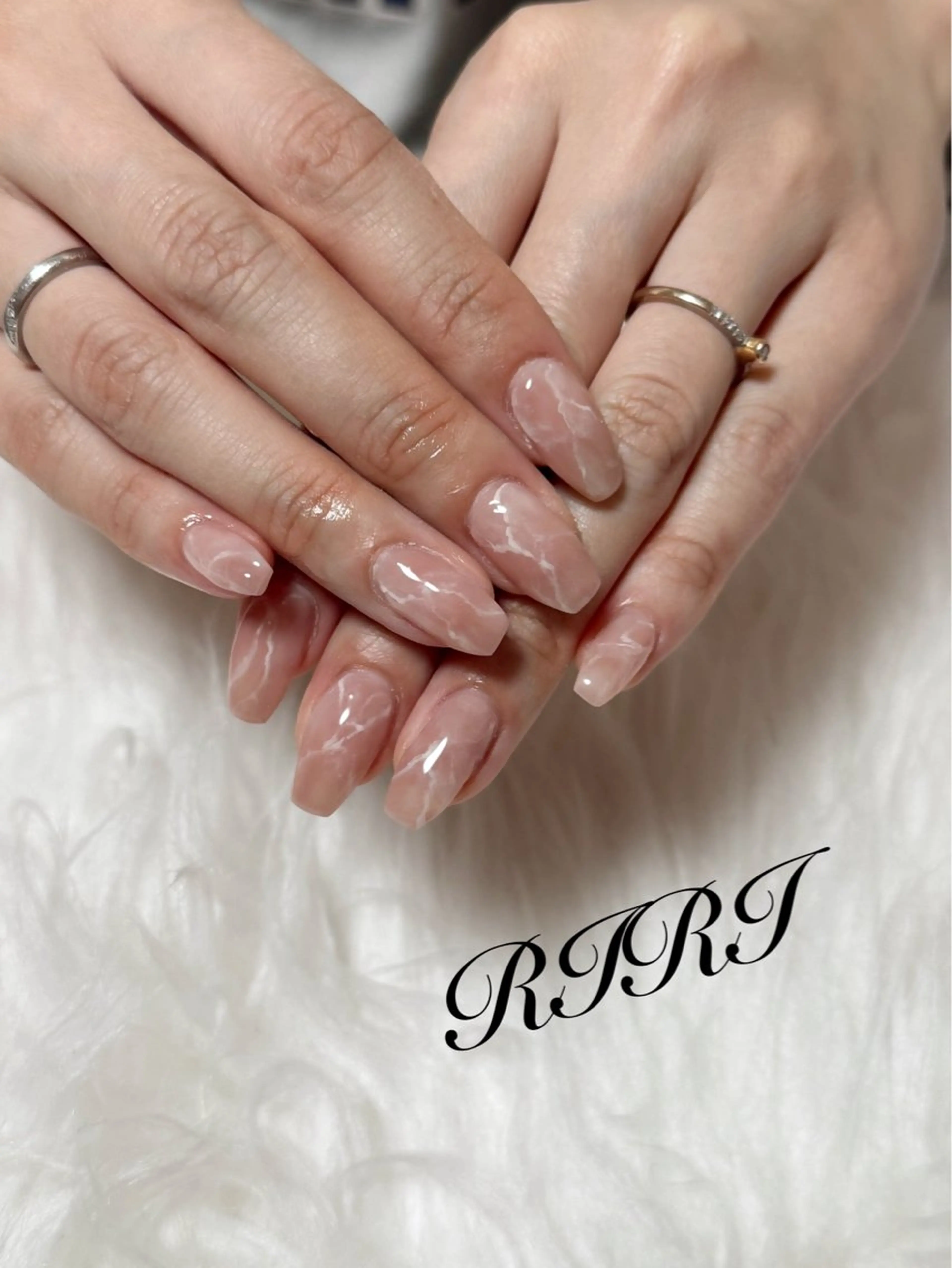 ネイル ジェルネイル キラキラネイル 大理石ネイル(マーブル) ショートネイル 春ネイル ハンドネイル riri オーナーのネイルデザイン