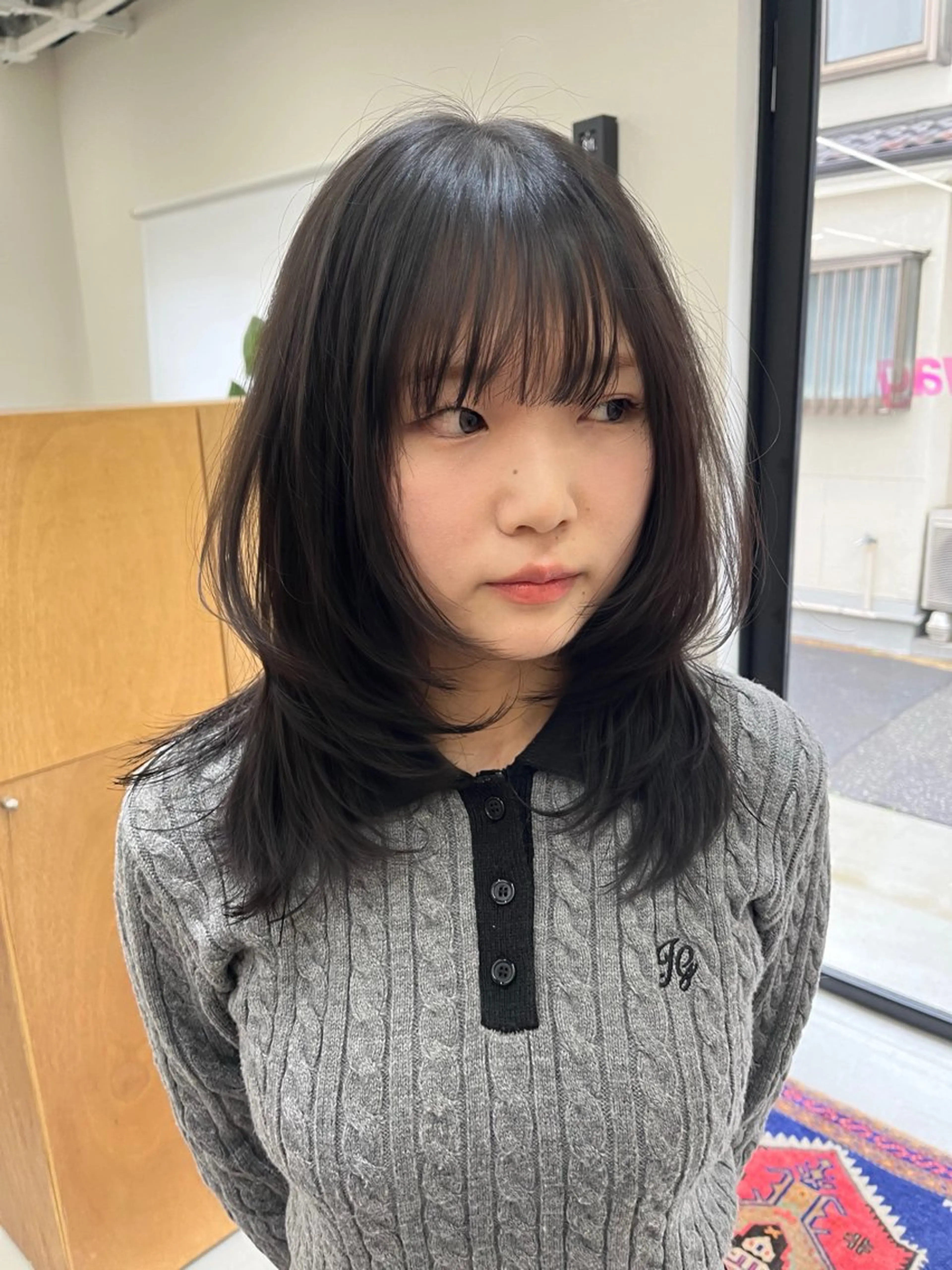 セミロング カラー ハイレイヤー レイヤーカット カット ヘアカラー miyu /レイヤー/ブリーチのヘアスタイル